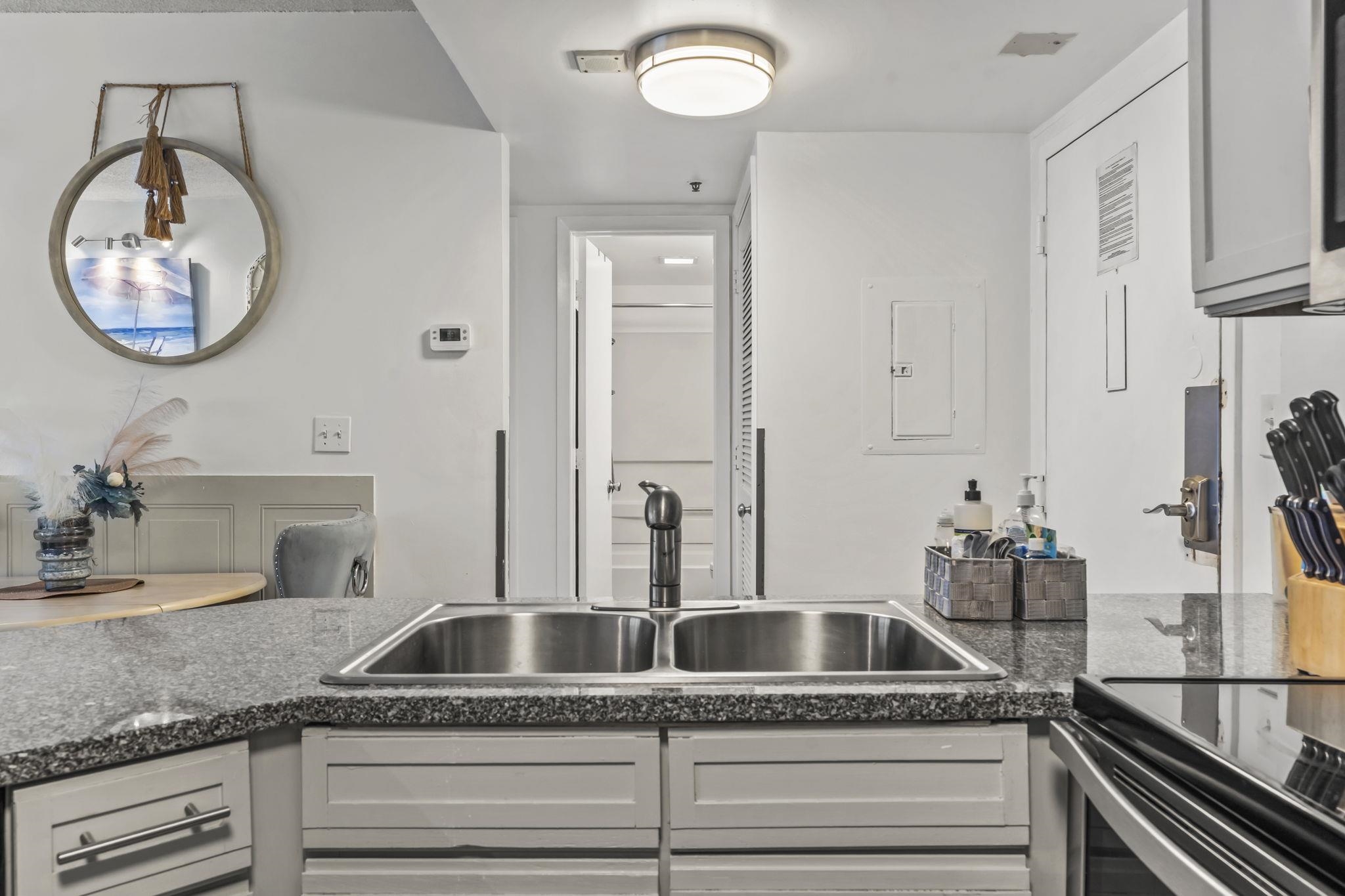 1605 S Ocean Blvd. Property Photo 11