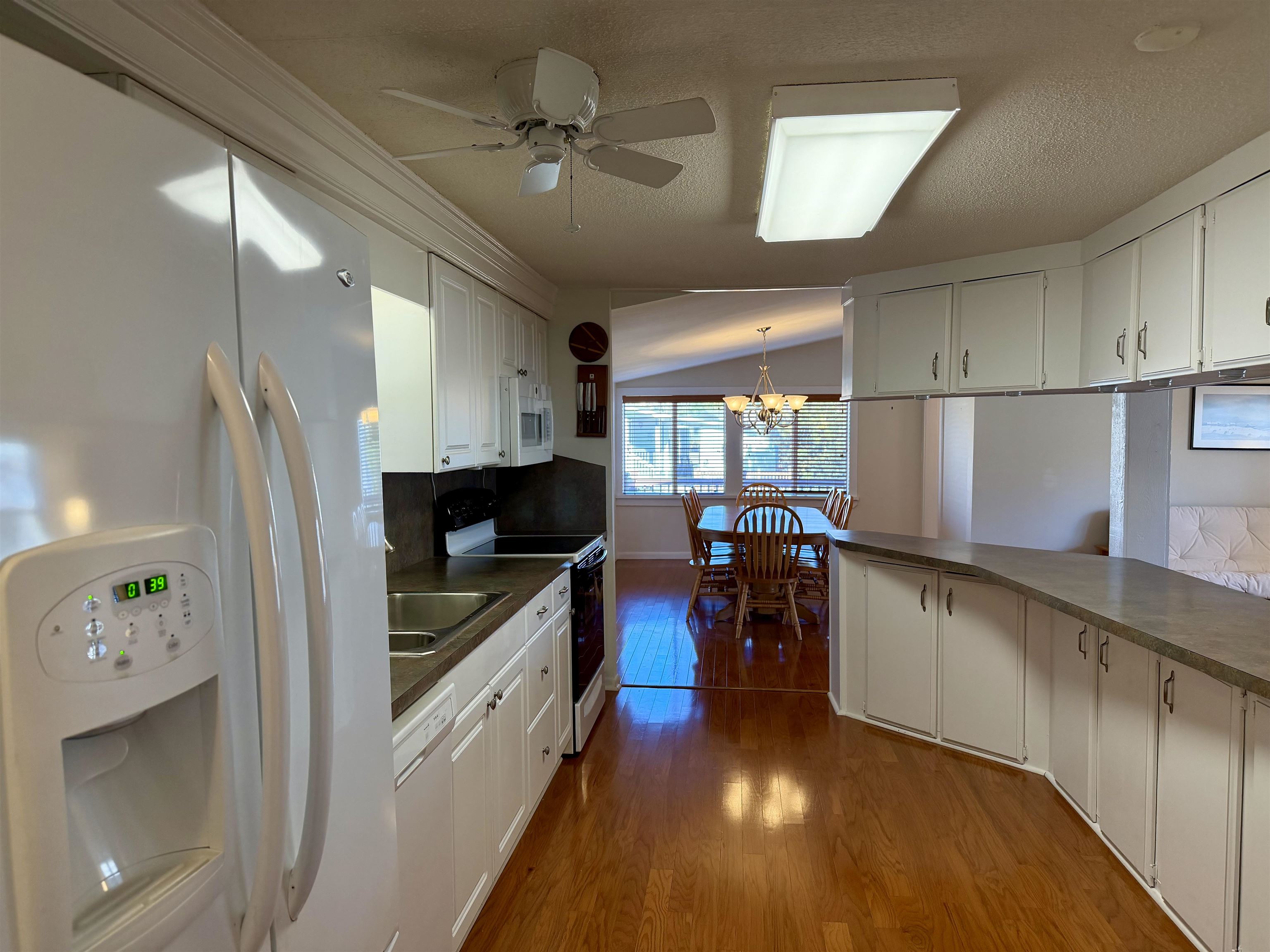 426 East Lake Dr. Property Photo 3