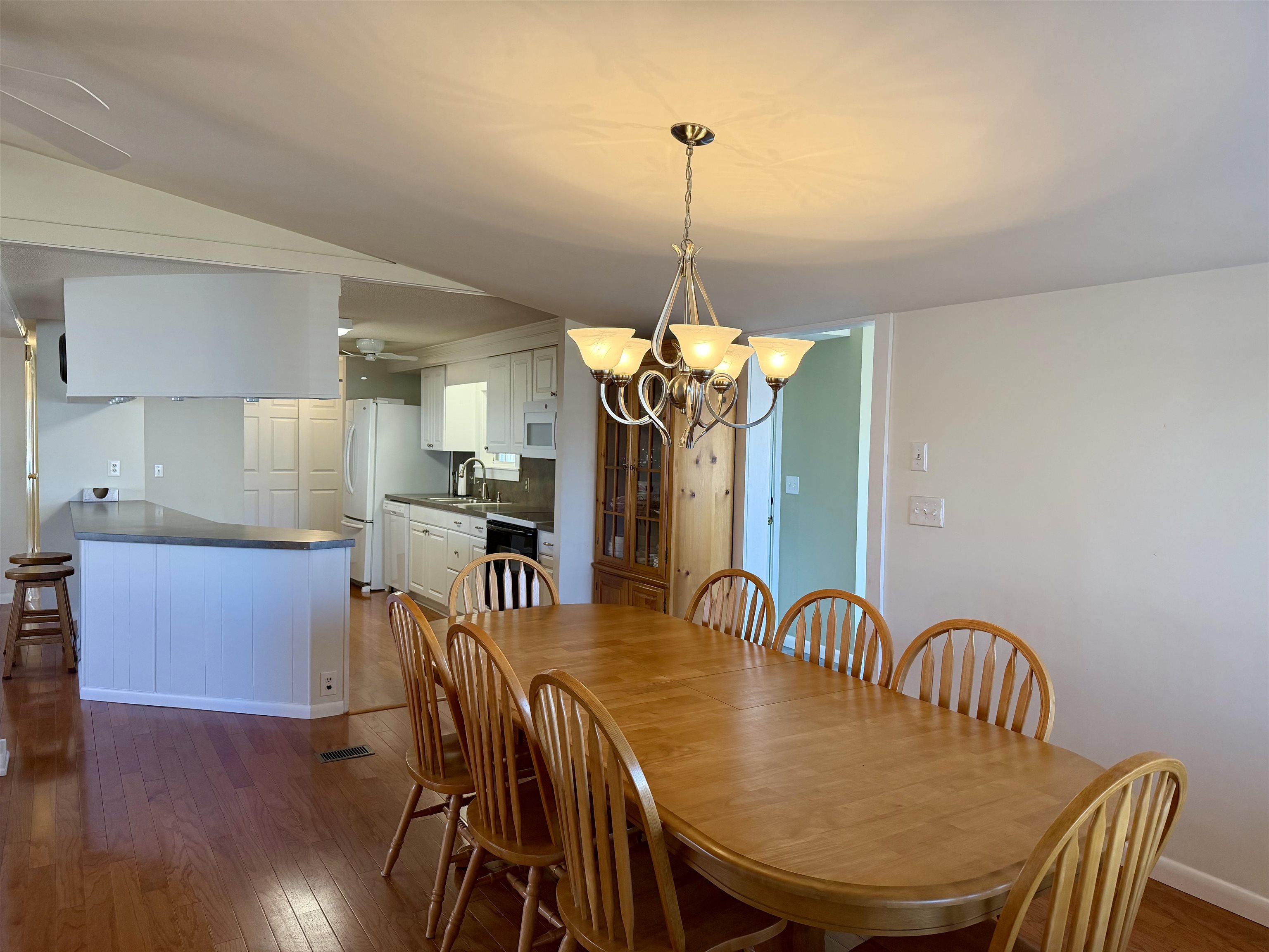 426 East Lake Dr. Property Photo 17
