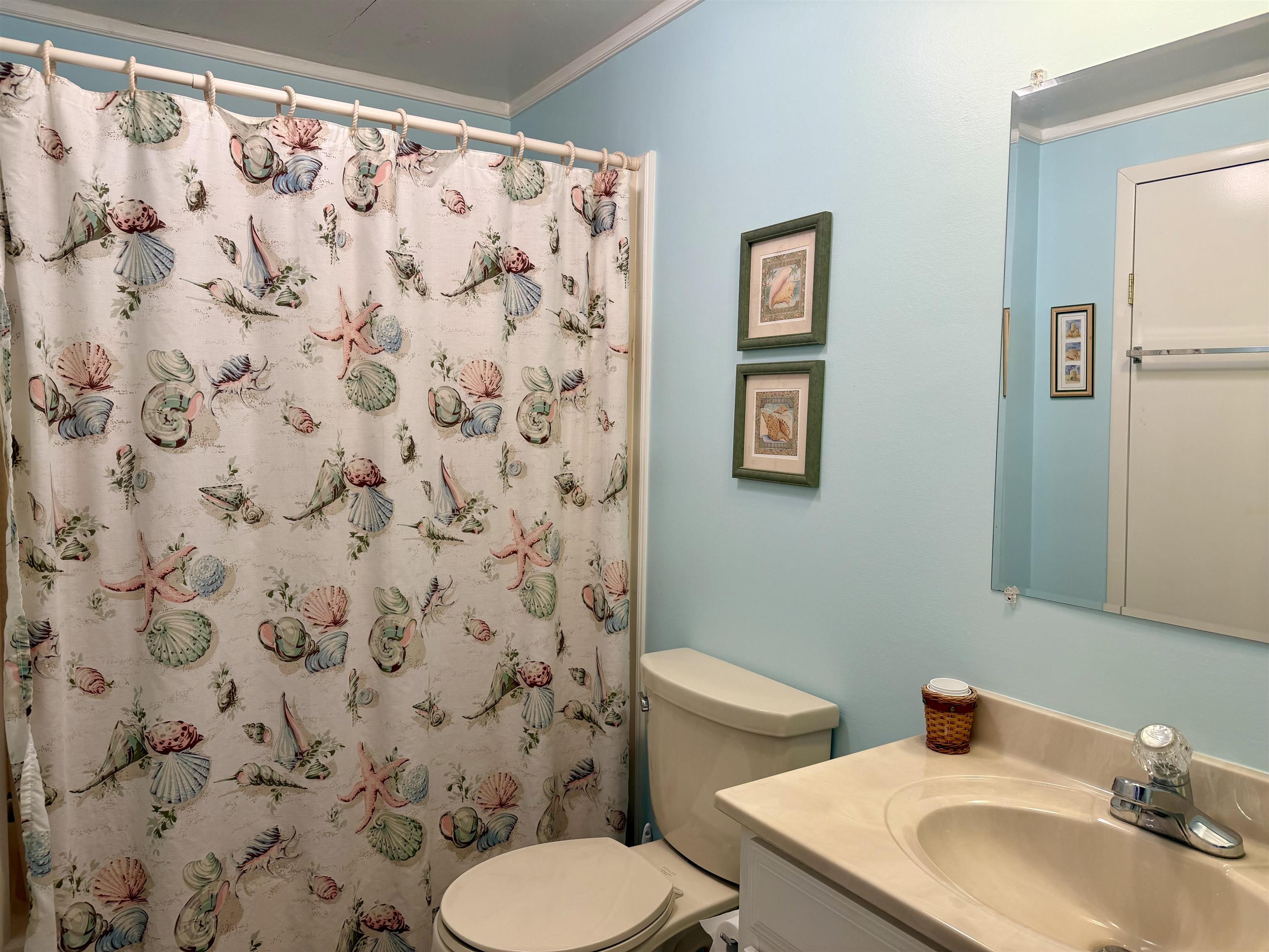 426 East Lake Dr. Property Photo 24