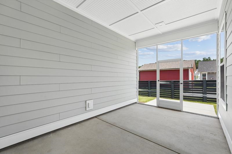 1404 Lancaster Way Property Photo 10