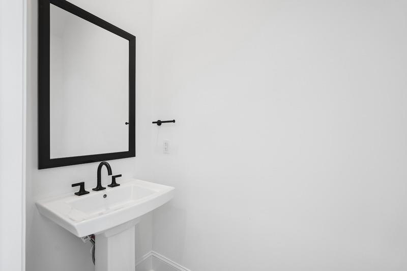 1404 Lancaster Way Property Photo 14