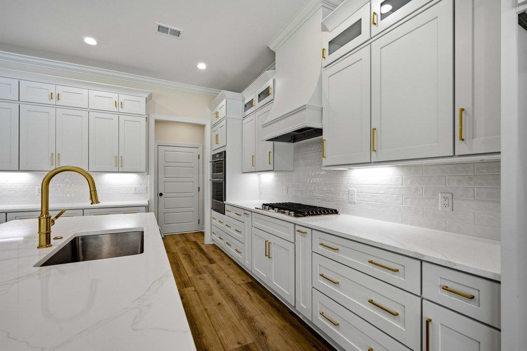 4263 Willow Springs Rd. Property Photo 12