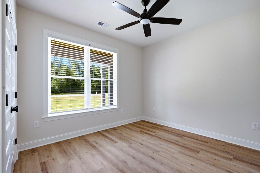 4263 Willow Springs Rd. Property Photo 32