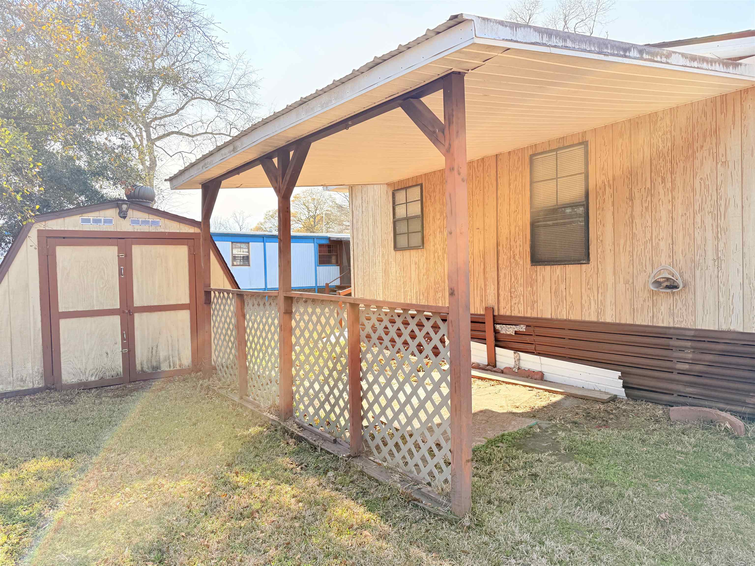 96 Crooked Island Circle Property Photo 4