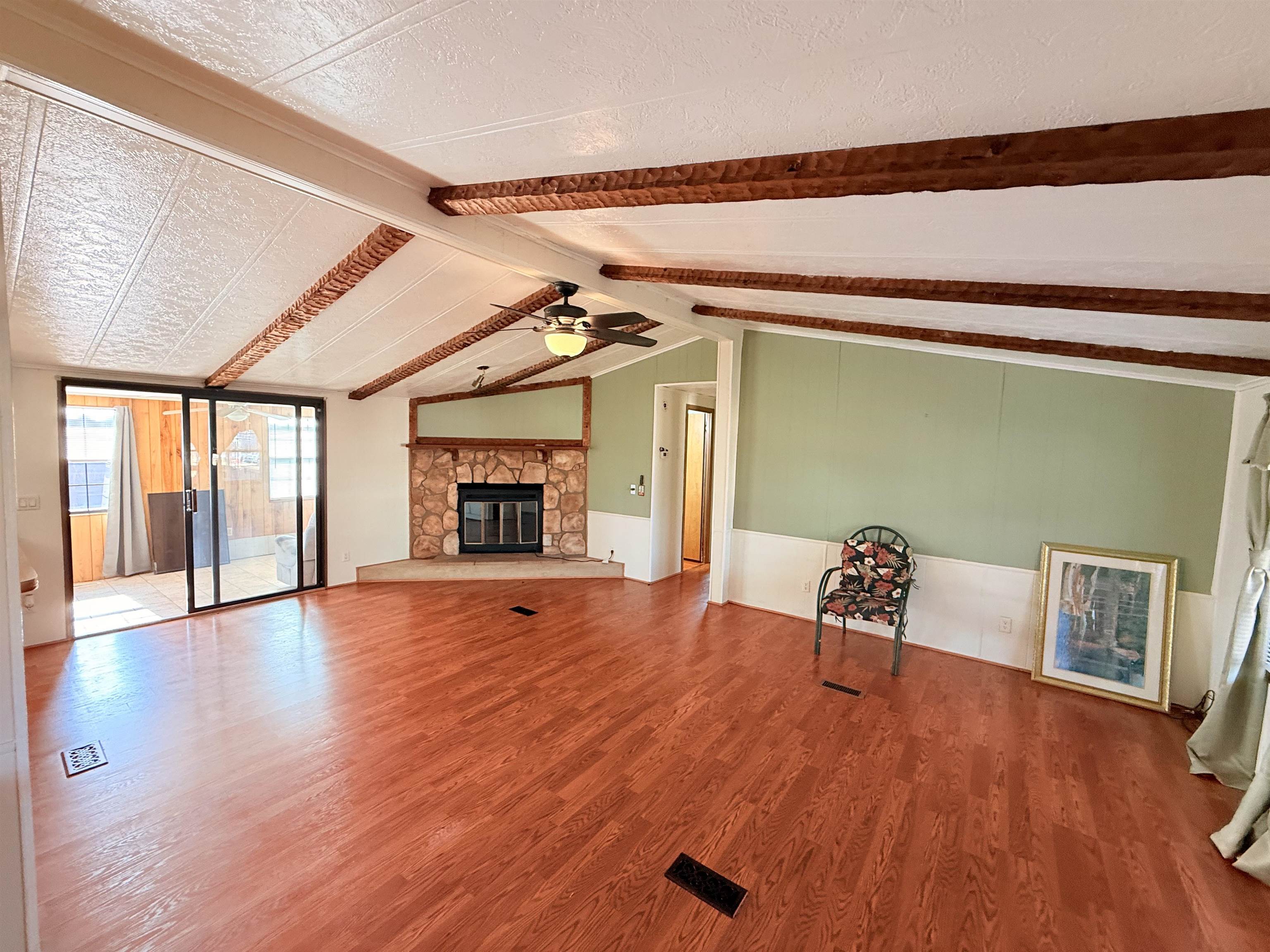 96 Crooked Island Circle Property Photo 12