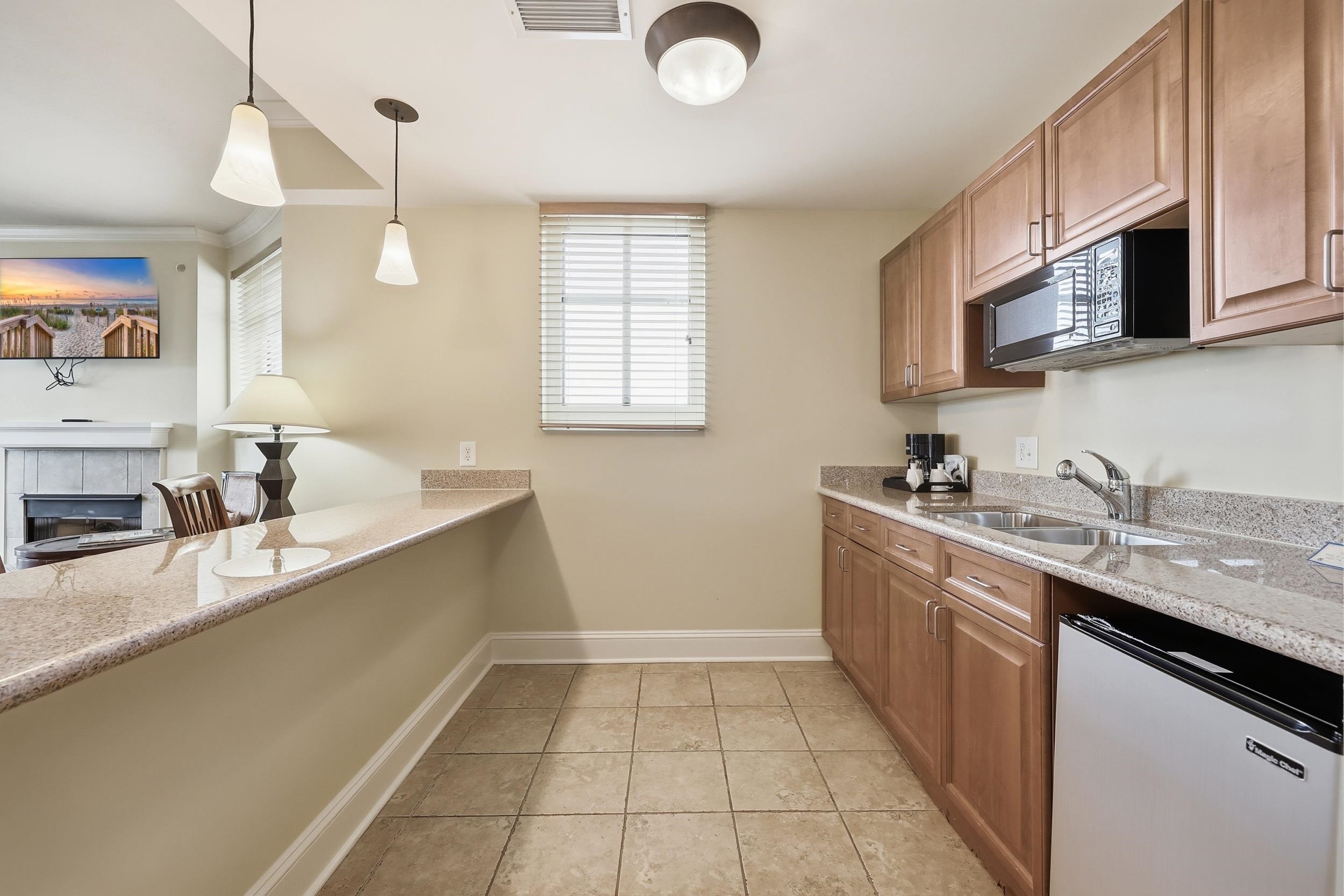 8121 Amalfi Pl. Property Photo 26