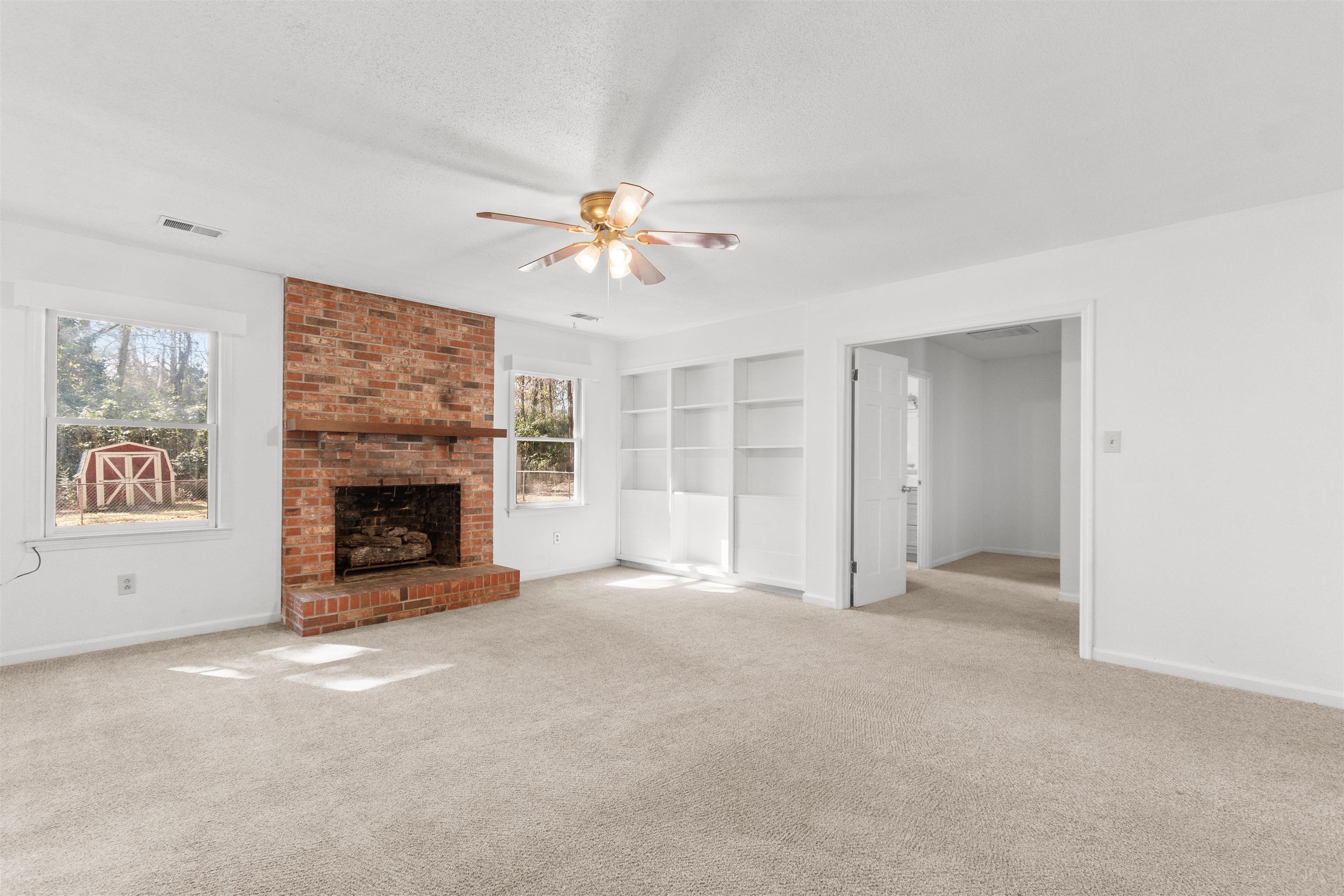 2905 Whites Bridge Dr. Property Photo 10