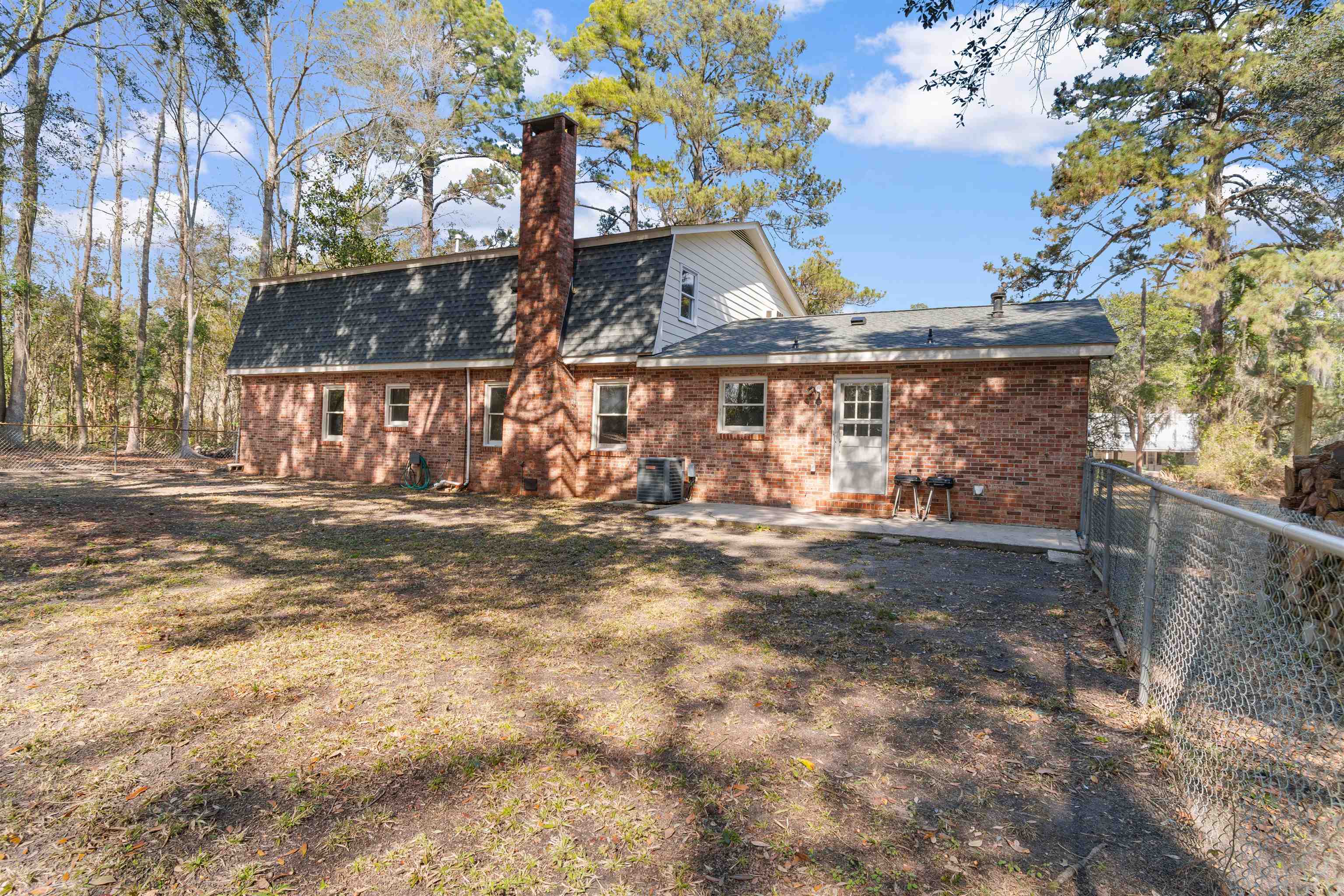 2905 Whites Bridge Dr. Property Photo 36