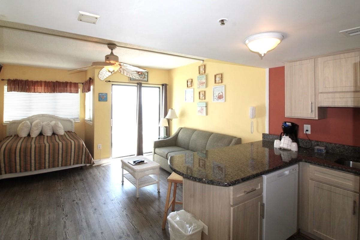 1605 S Ocean Blvd. Property Photo 2
