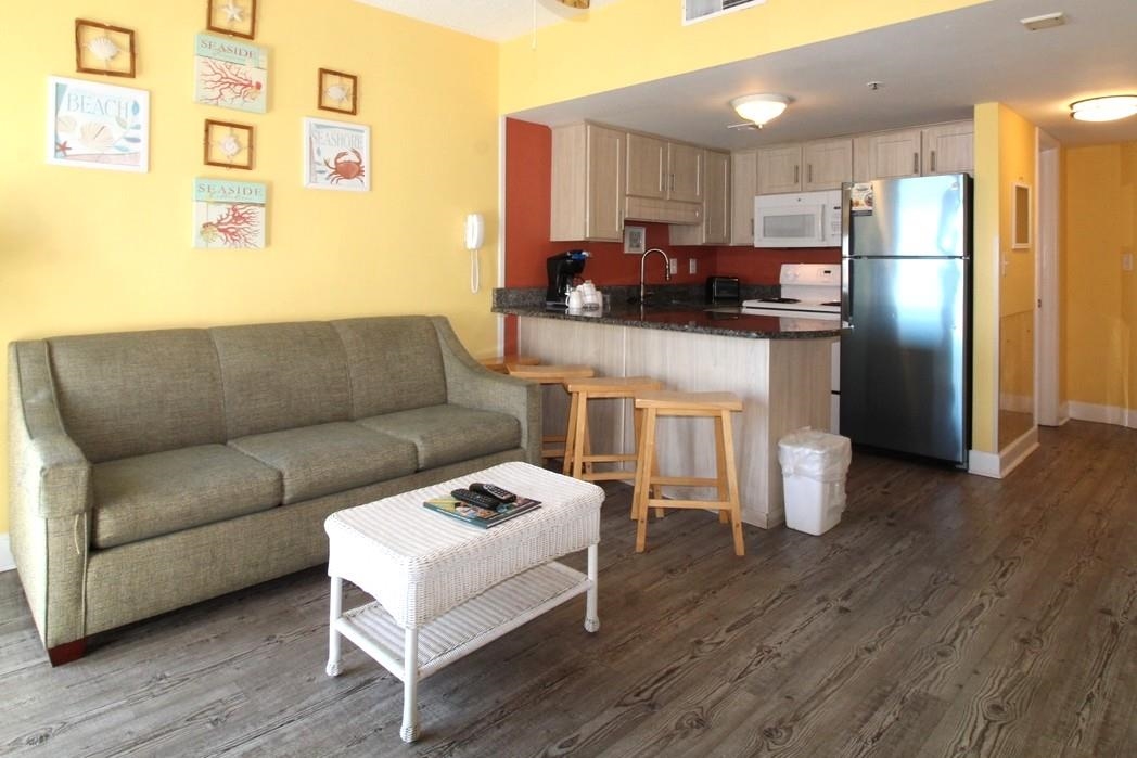 1605 S Ocean Blvd. Property Photo 10