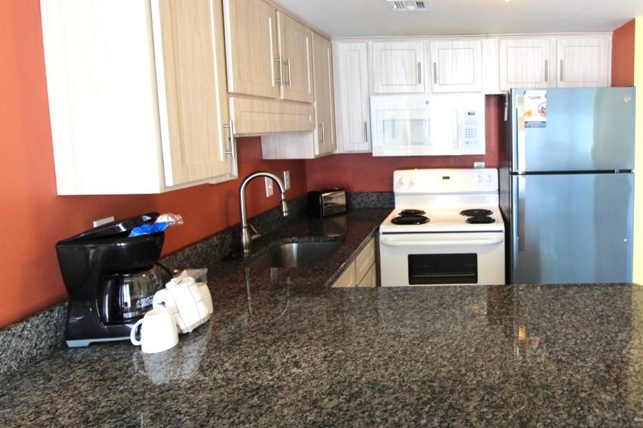 1605 S Ocean Blvd. Property Photo 14