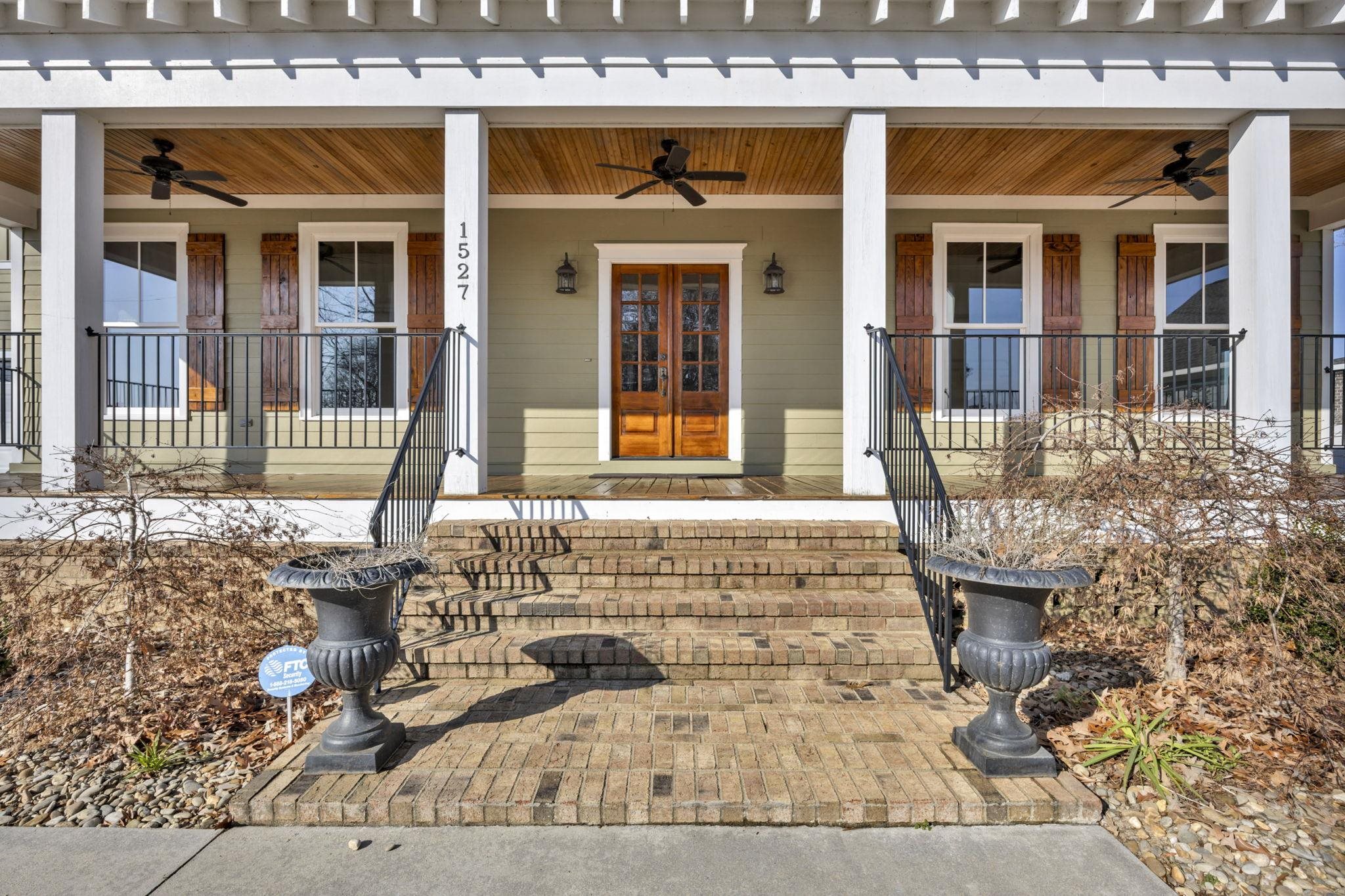 1527 Quail Trail Property Photo 4