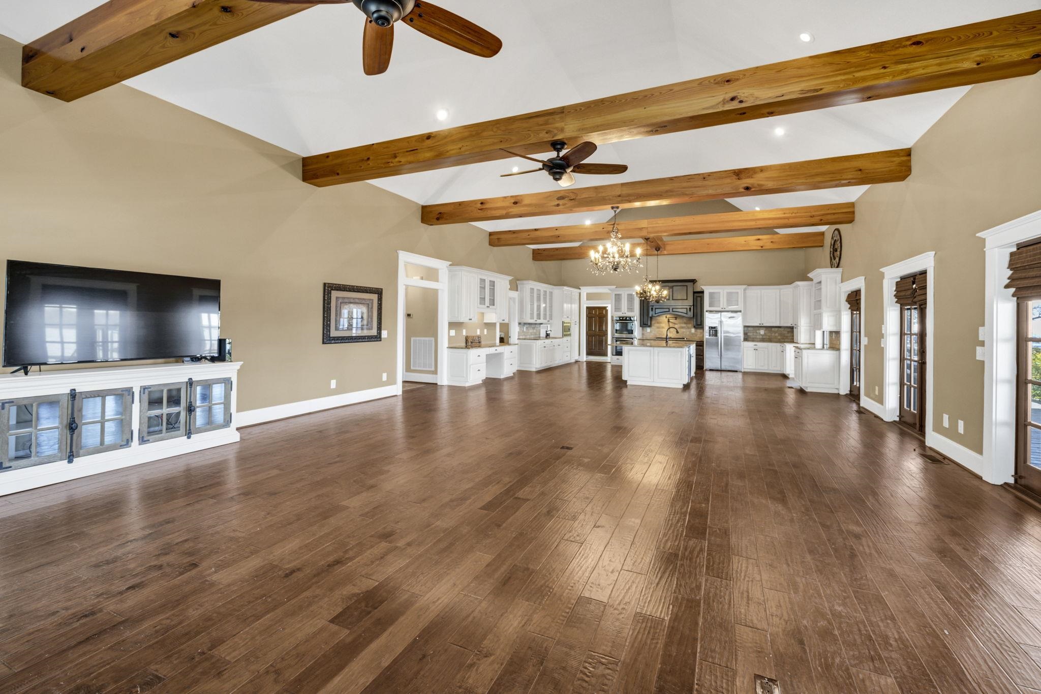 1527 Quail Trail Property Photo 8