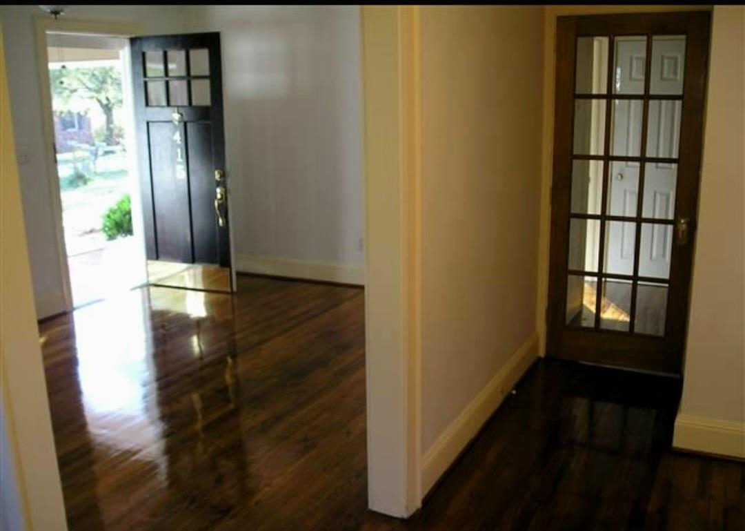 415 Live Oak St. Property Photo 2