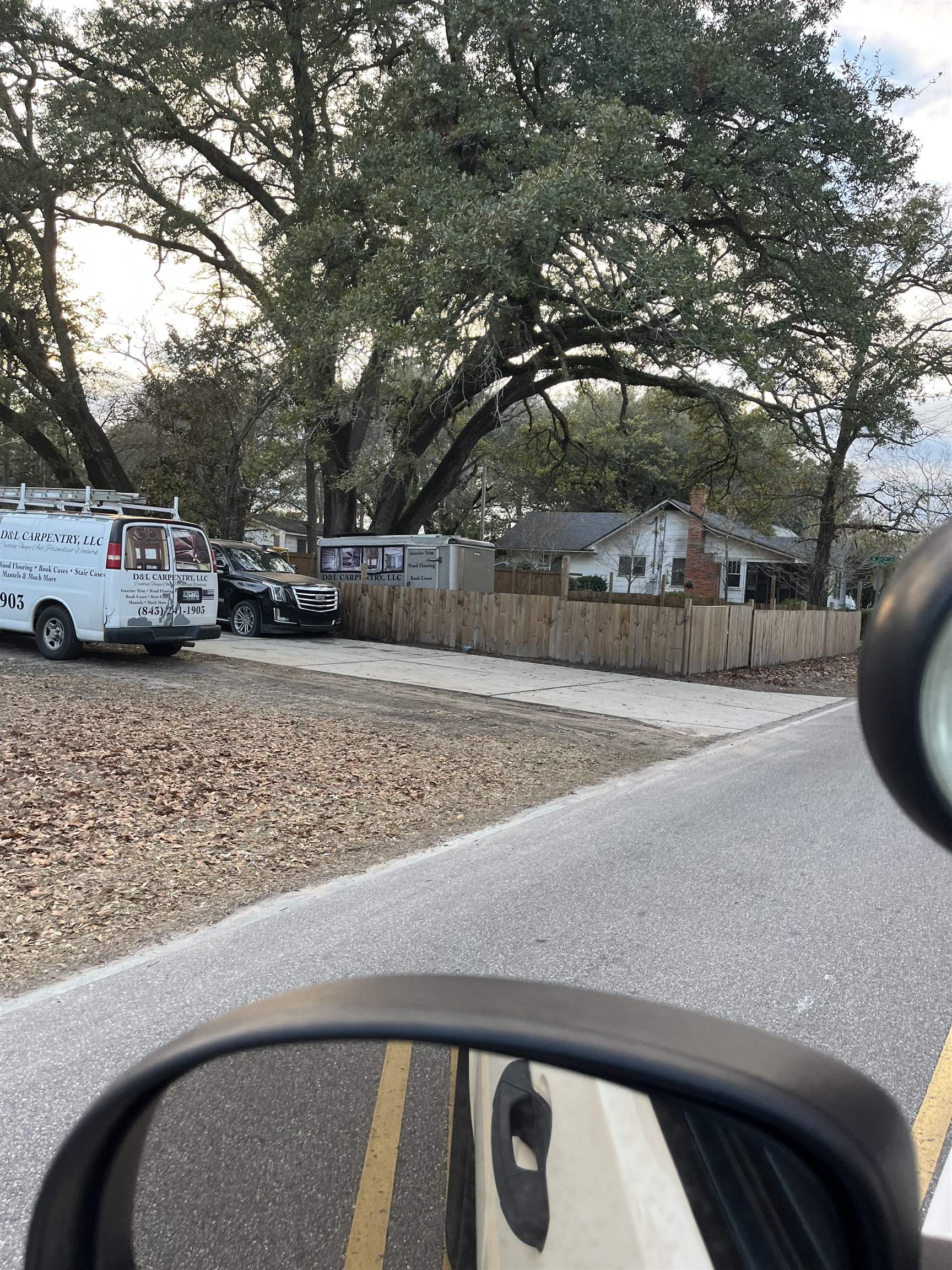 415 Live Oak St. Property Photo 23