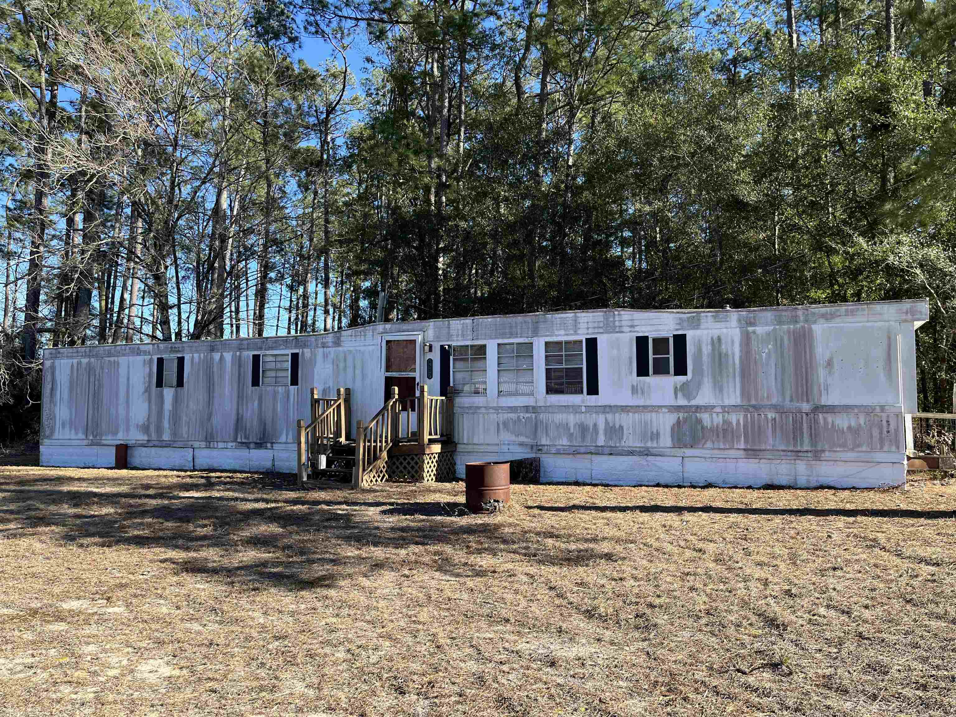 6503 Hillside Ct Property Photo 4