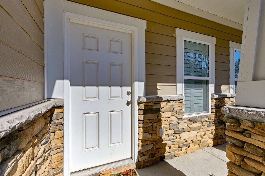600 Elmwood Circle Property Photo 6
