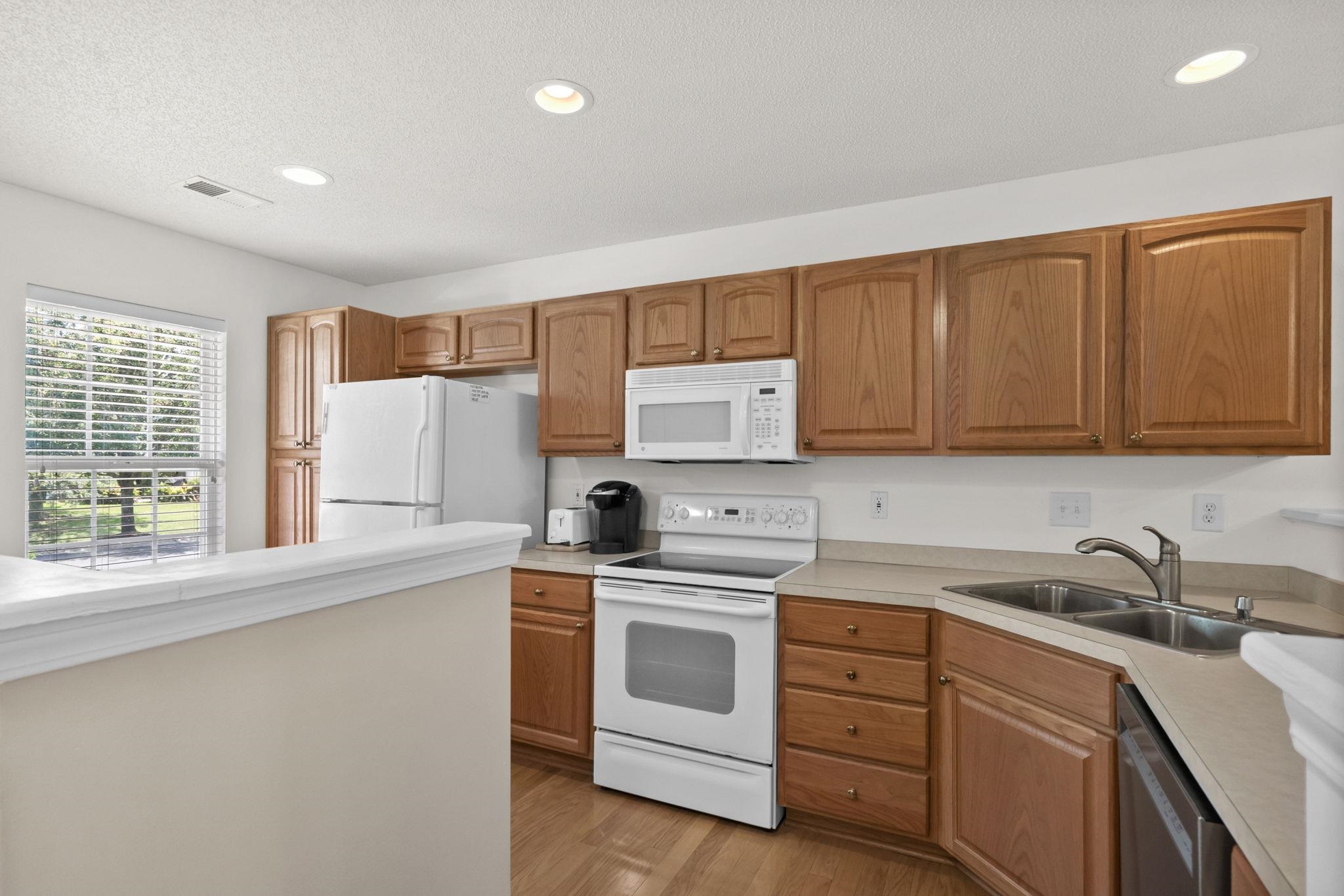 956 Williston Loop Property Photo 10