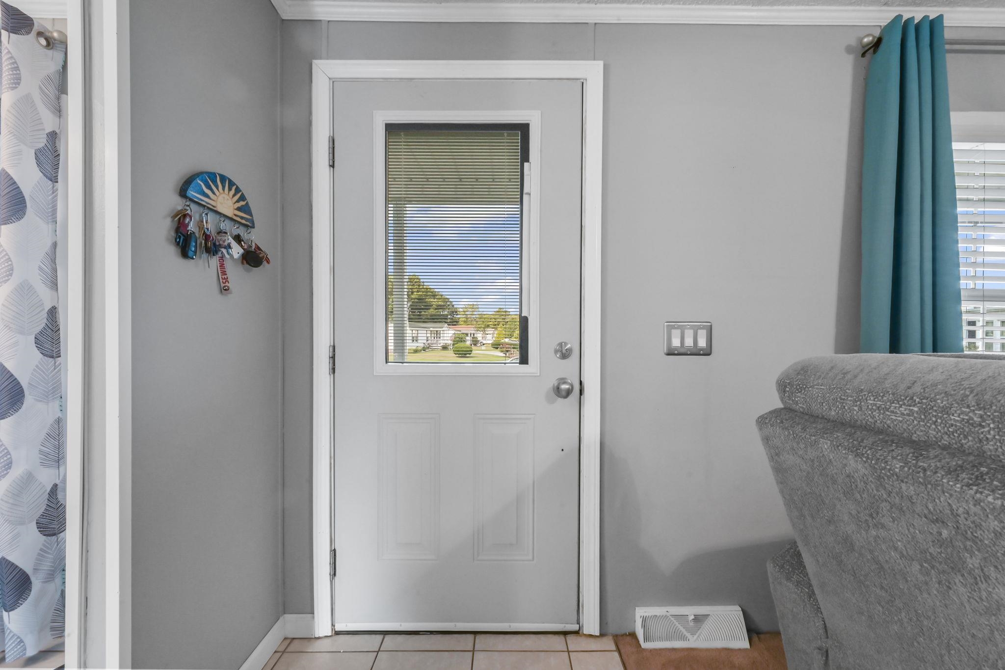 6043 East West Way Property Photo 20