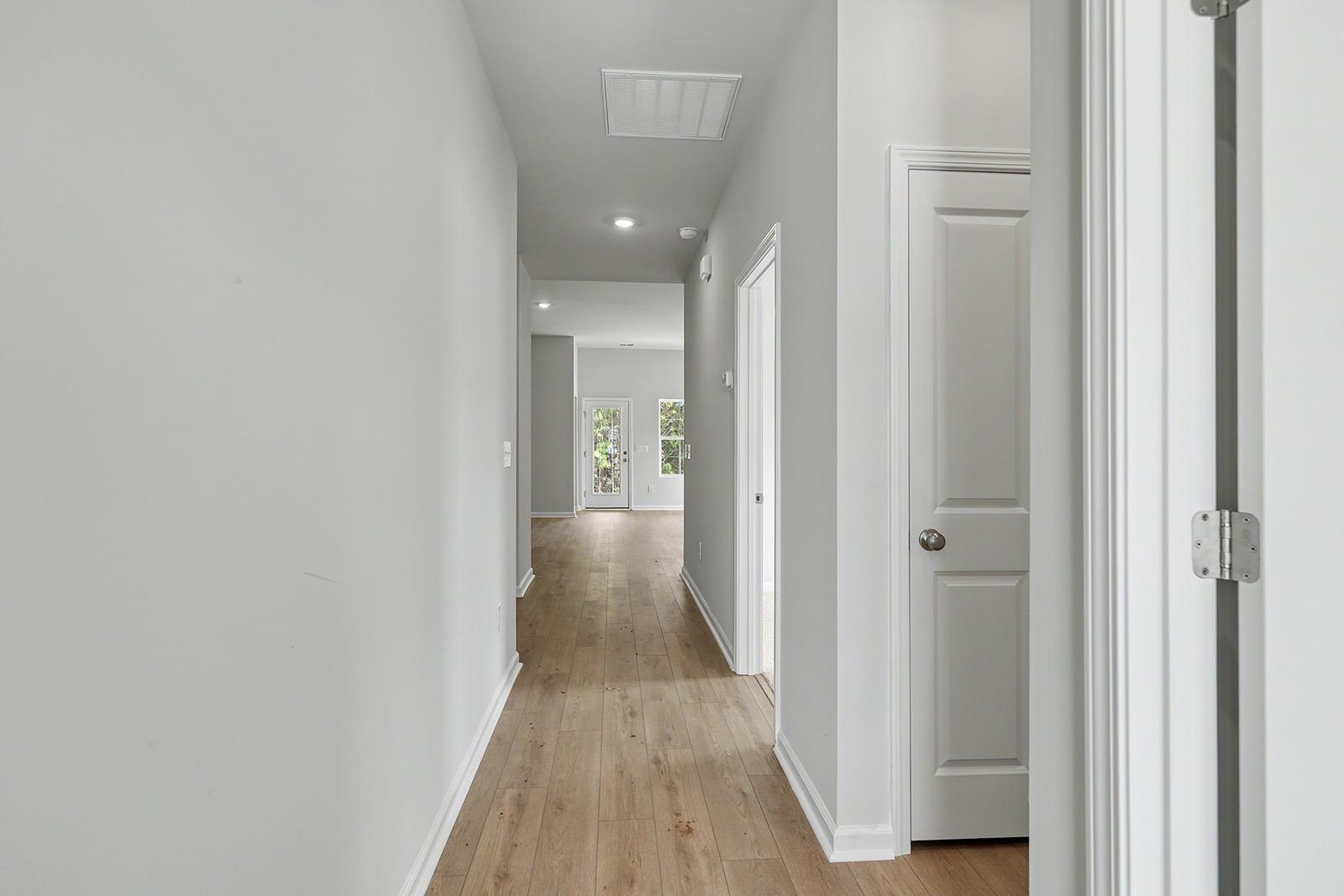 3412 Logan St. Property Photo 4
