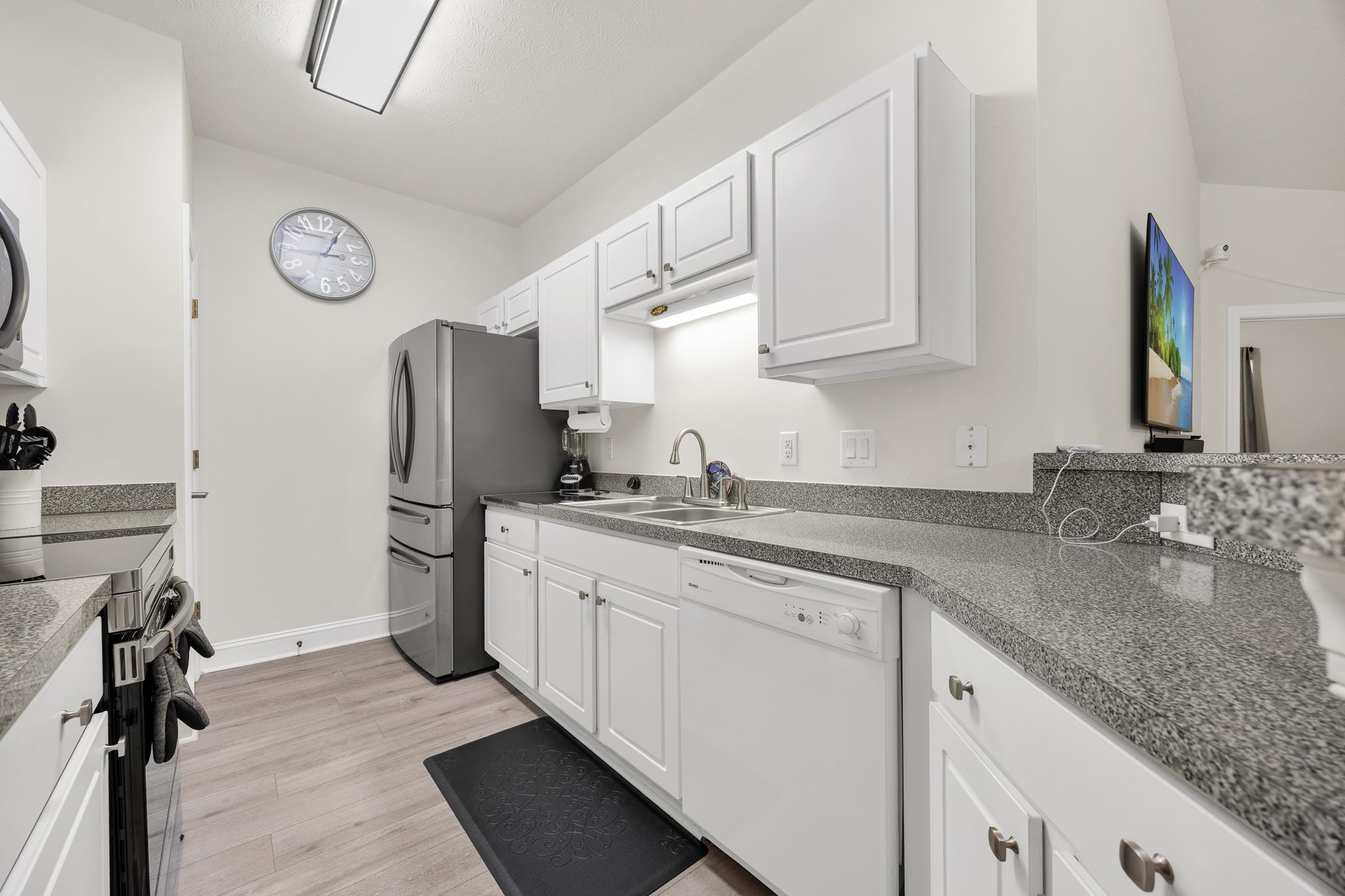 4933 Crab Pond Ct. Property Photo 15