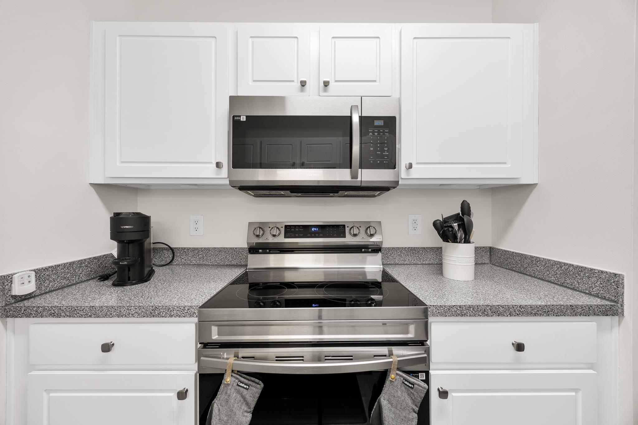 4933 Crab Pond Ct. Property Photo 19