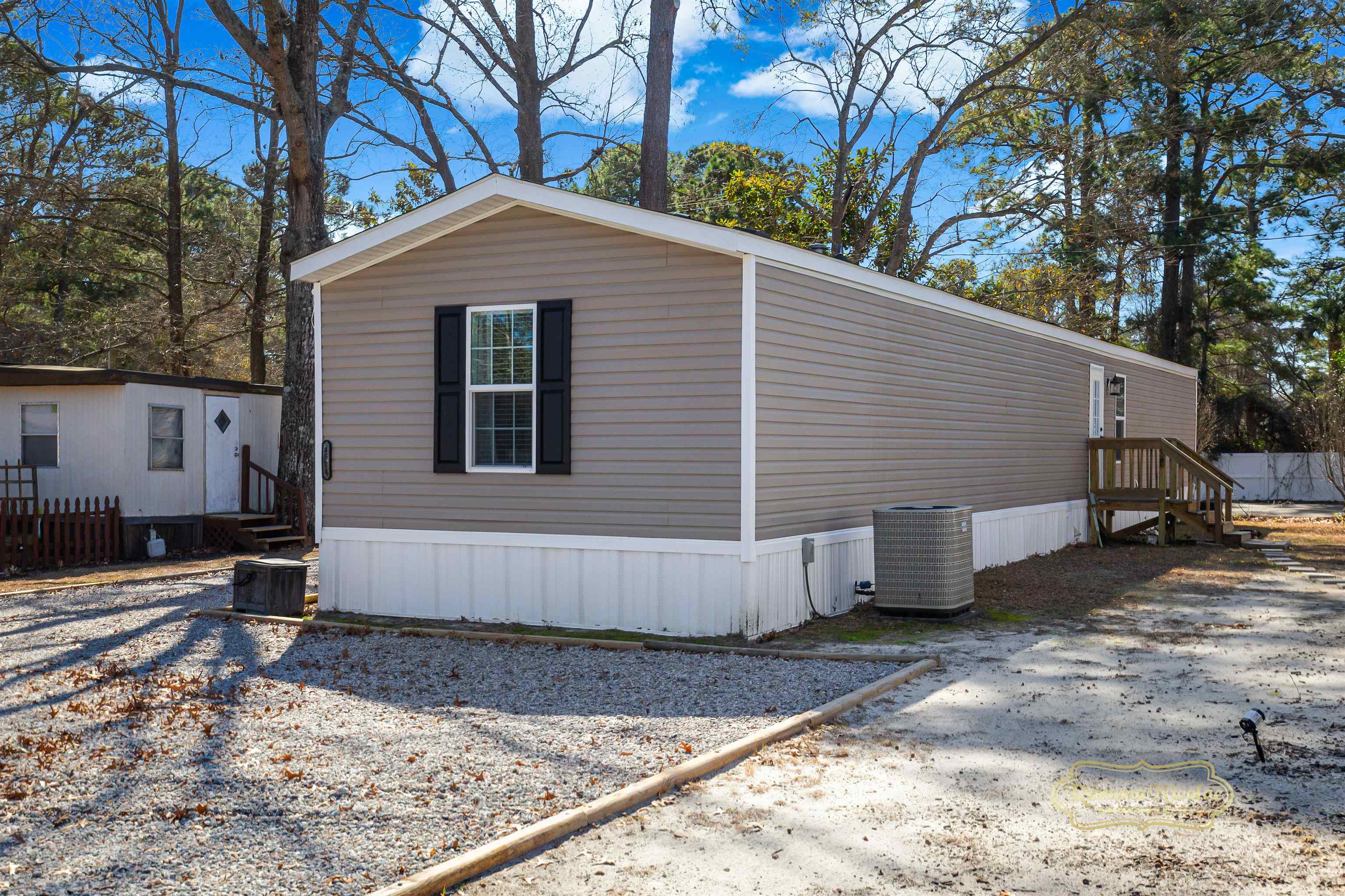 1521 Aries Ln. Property Photo 30