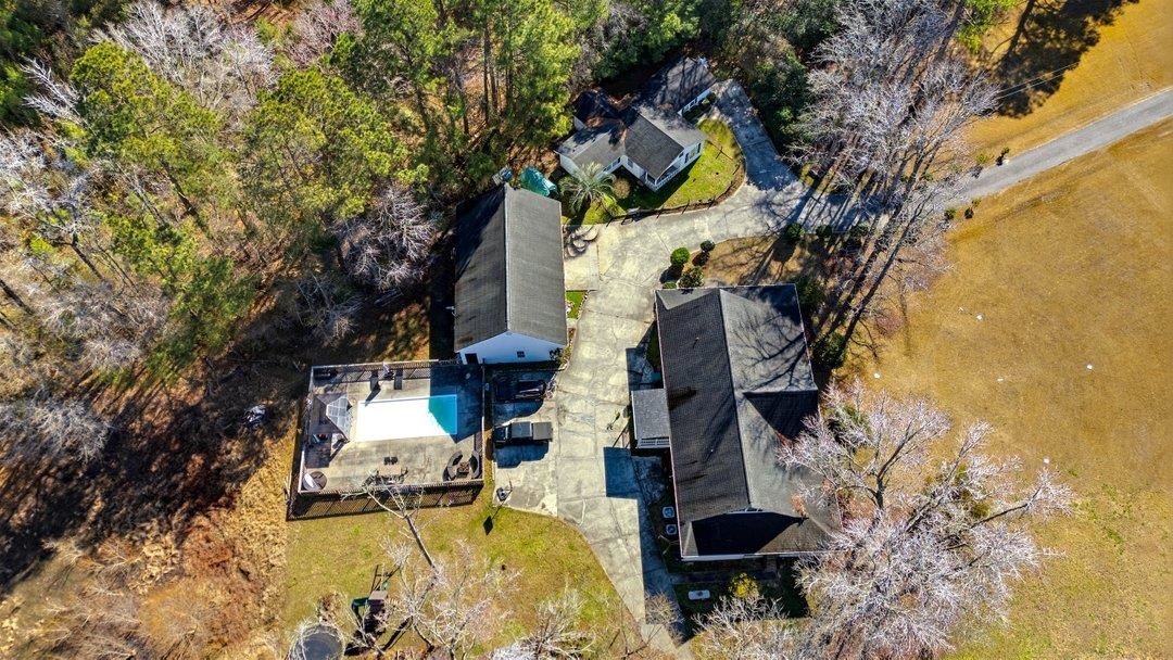 1850 Pitch Landing Rd. Property Photo 5