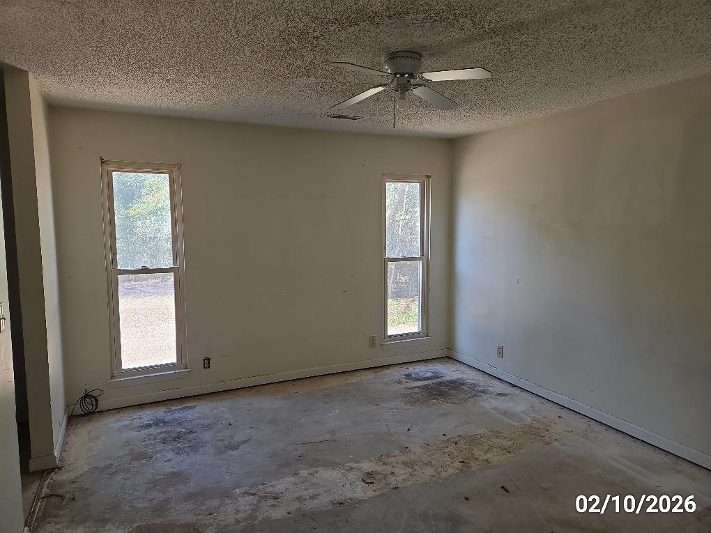 707 Lexington Ave. Property Photo 3
