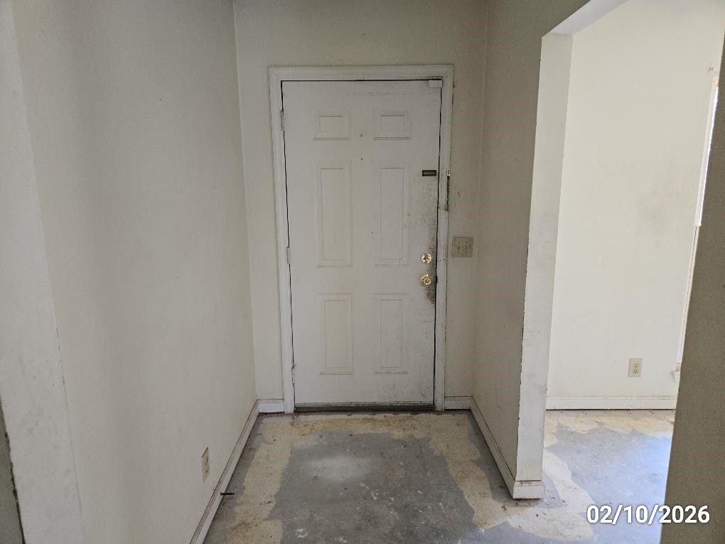 707 Lexington Ave. Property Photo 8