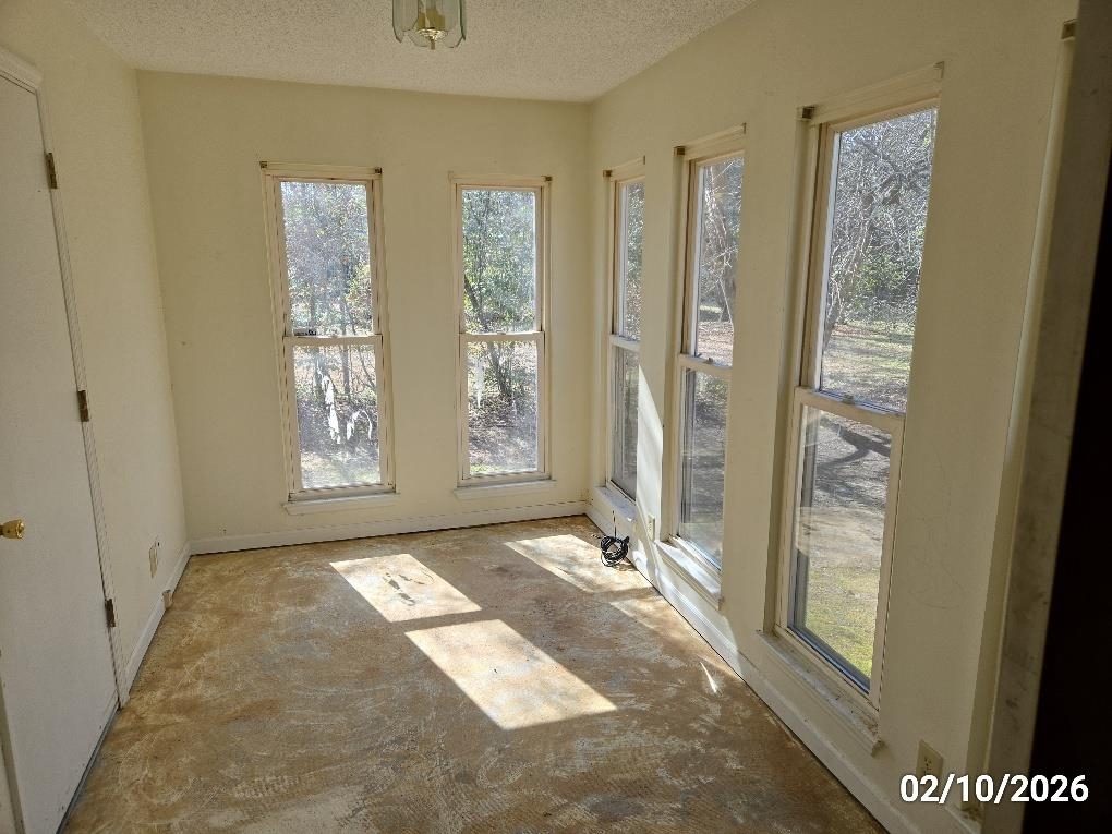 707 Lexington Ave. Property Photo 12