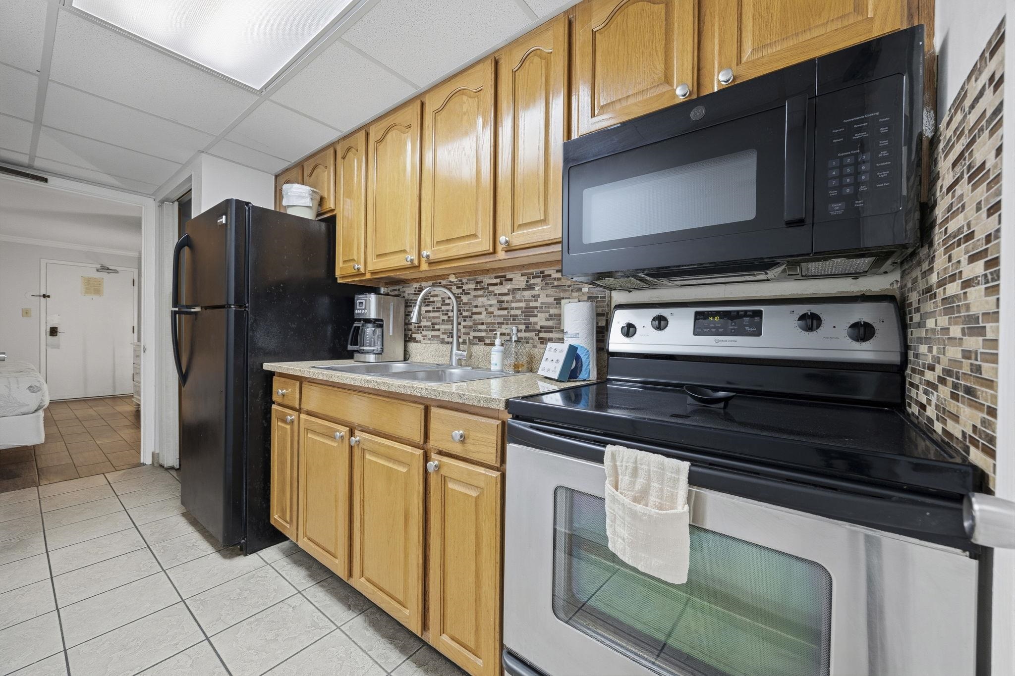 6804 N N Ocean Blvd. Property Photo 16