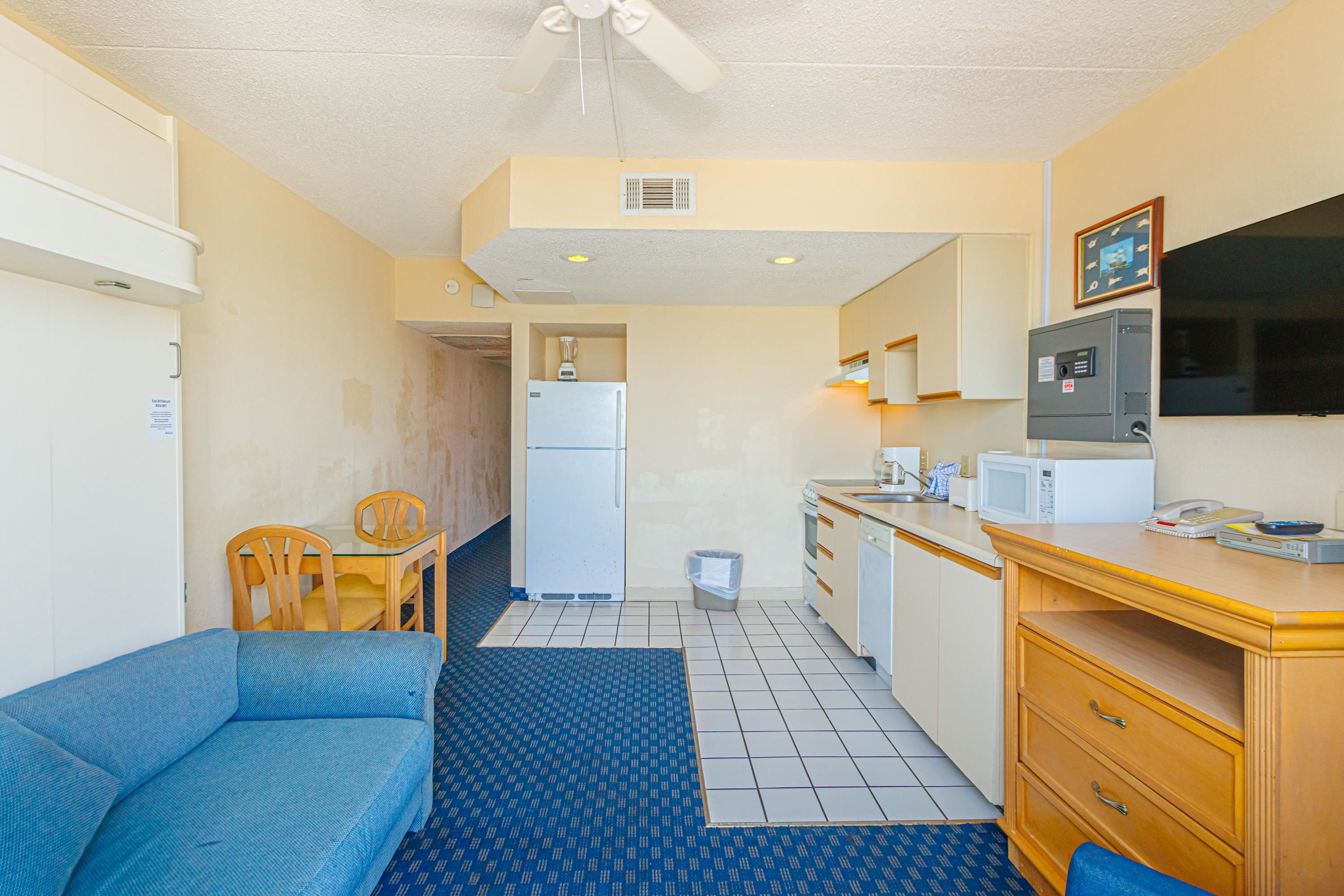 1304 N Ocean Blvd. Property Photo 7
