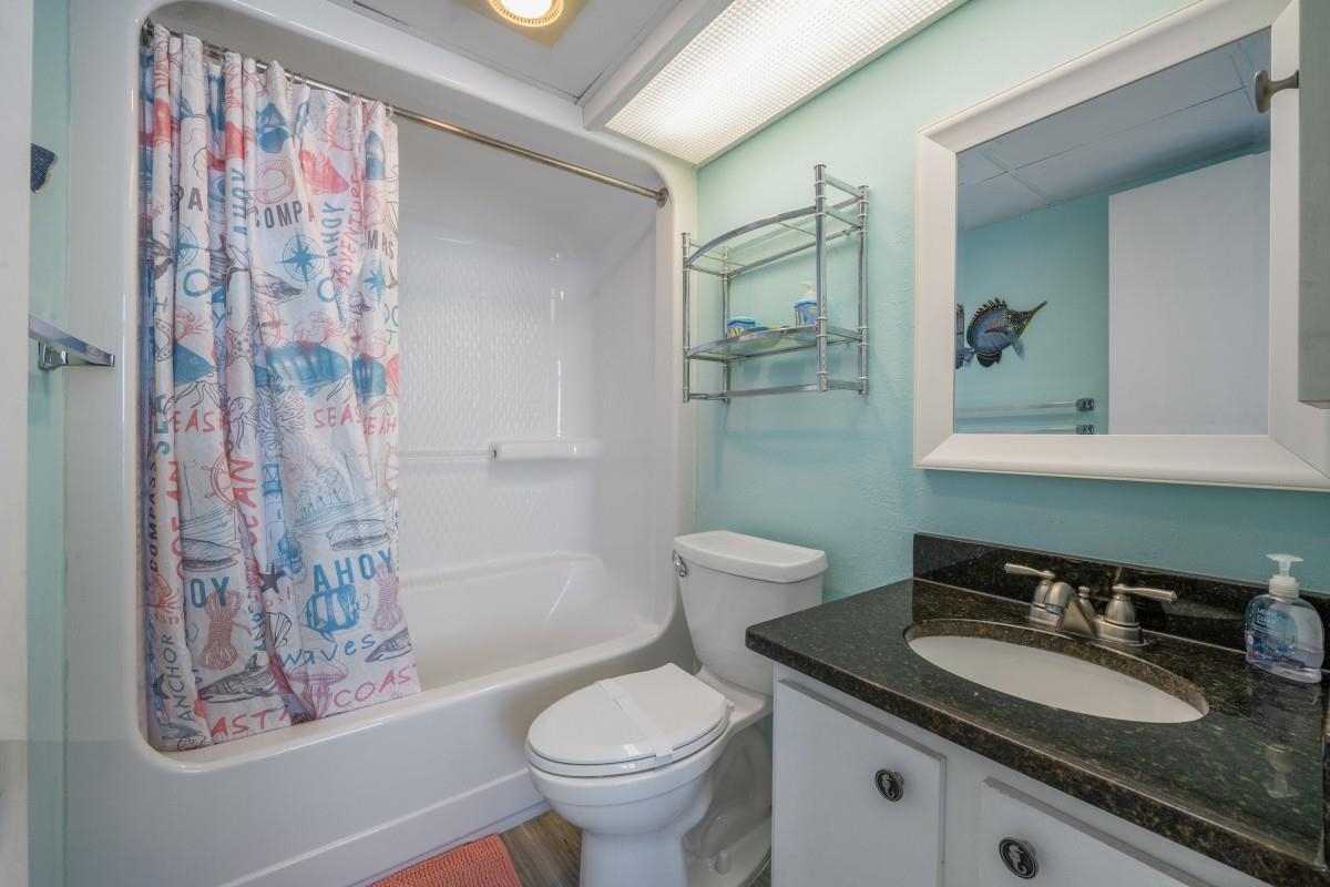 4800 S Ocean Dr. Property Photo 8