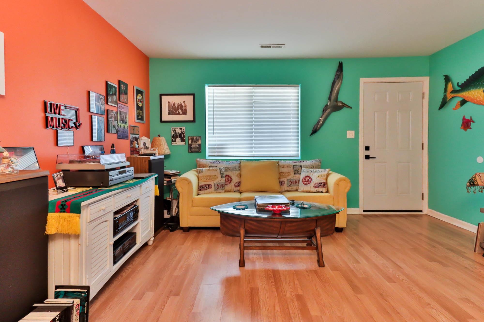 603 Wagon Wheel Rd. Property Photo 2