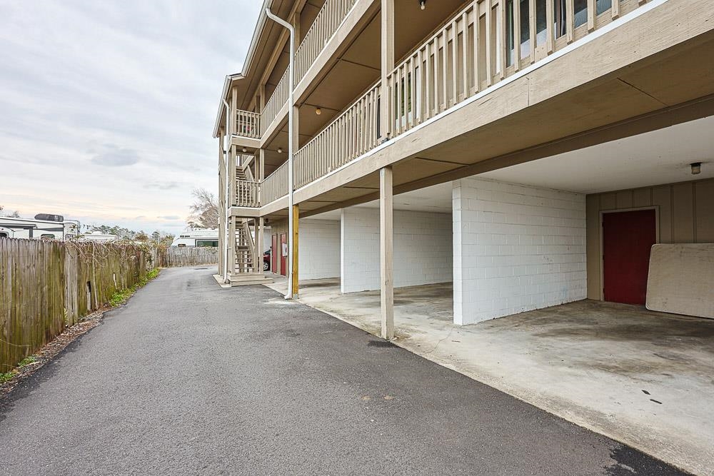 603 Wagon Wheel Rd. Property Photo 15
