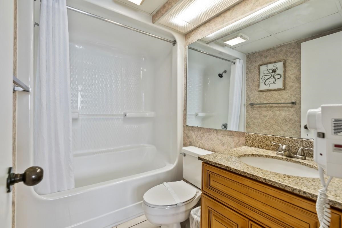 4800 S Ocean Blvd. Property Photo 9