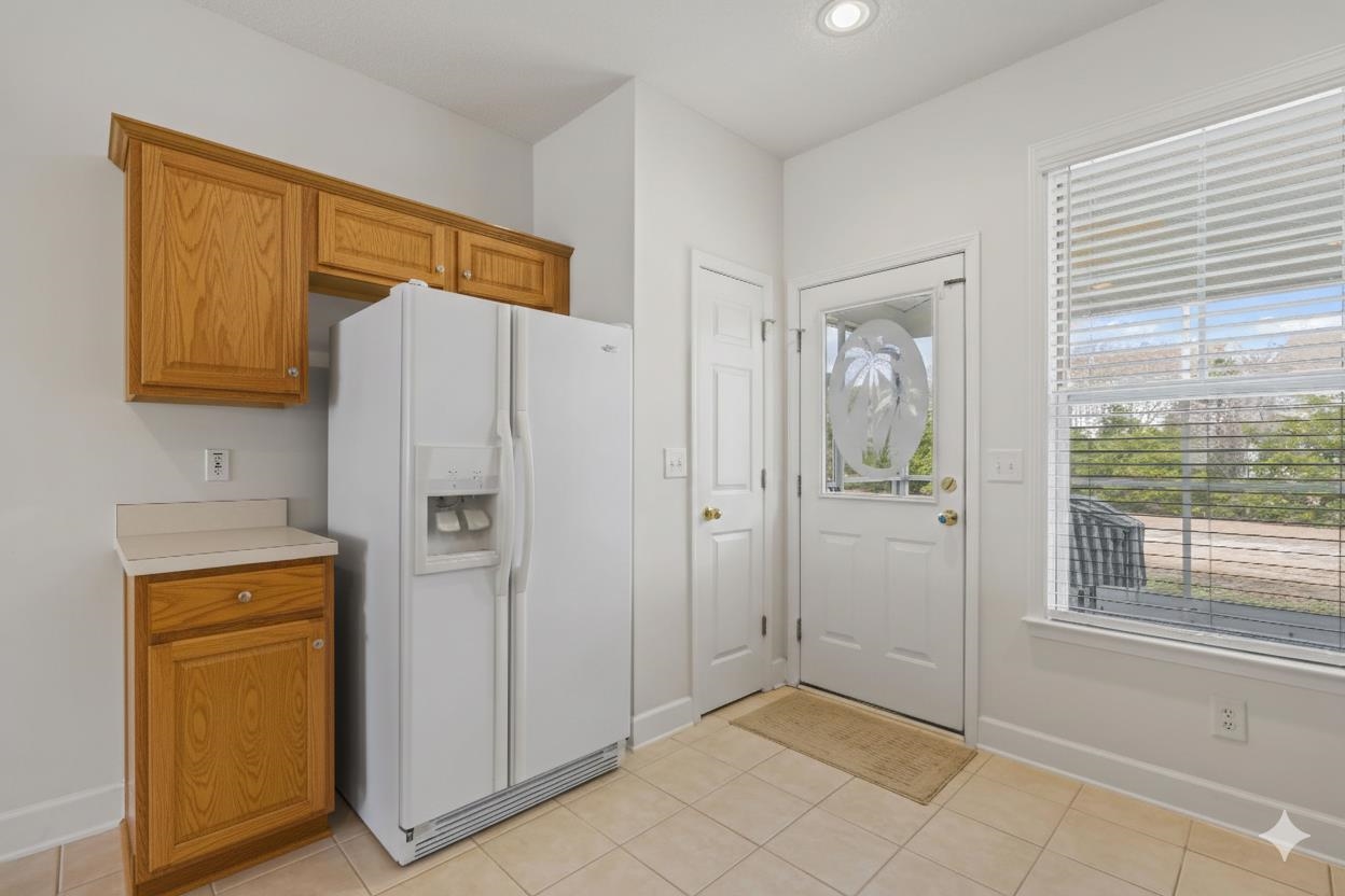 1005 Balmore Dr. Property Photo 9