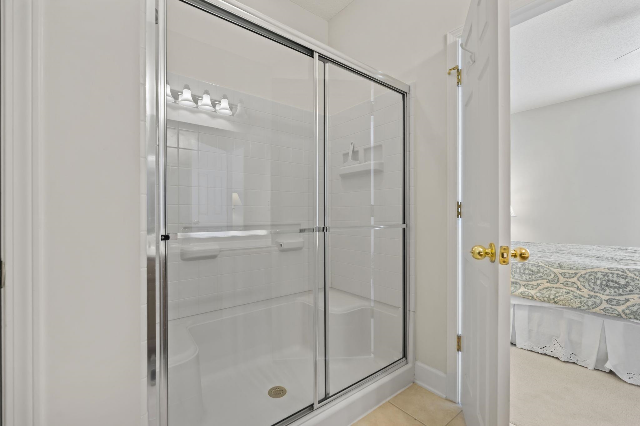 1005 Balmore Dr. Property Photo 14
