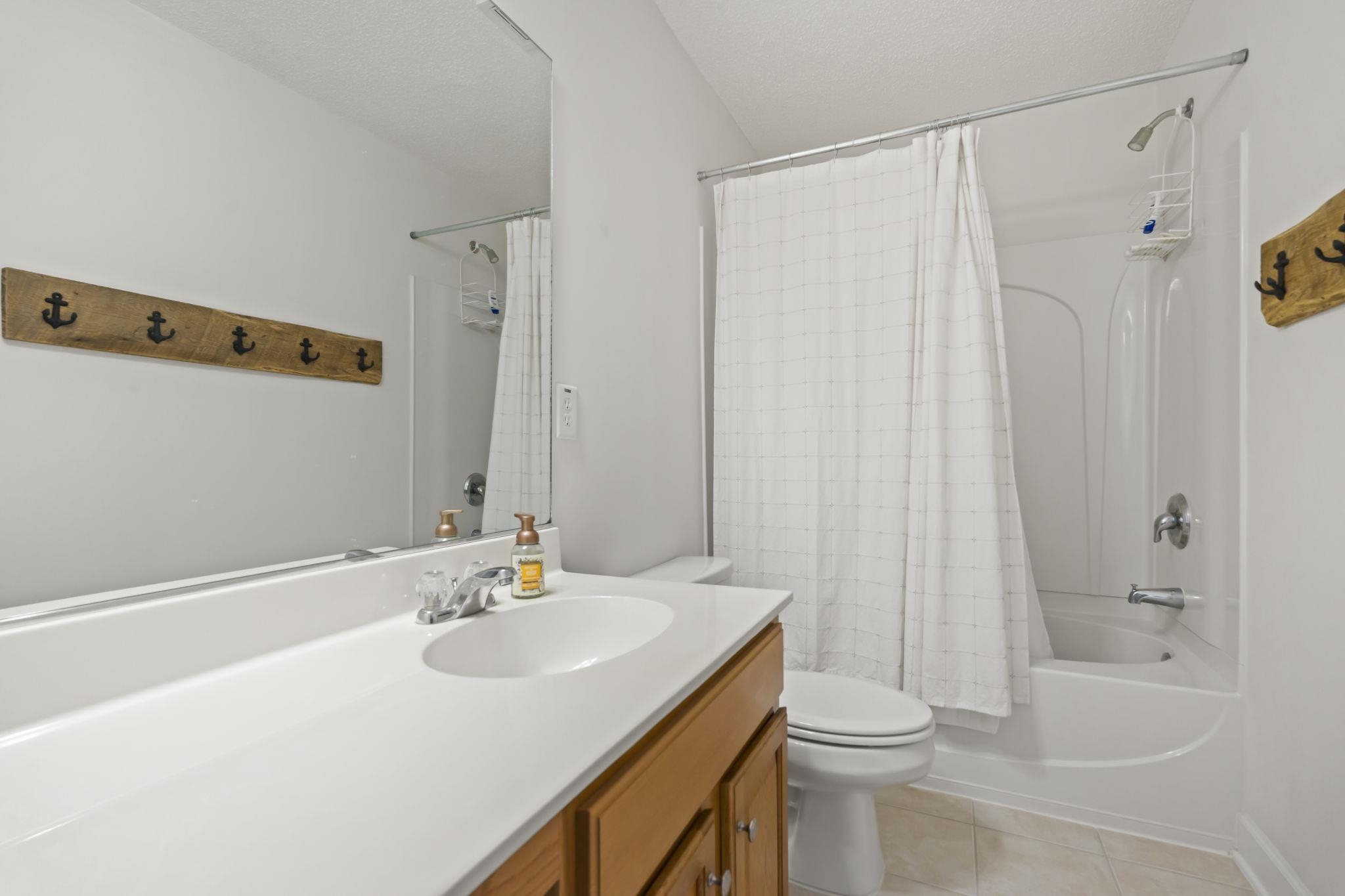 1005 Balmore Dr. Property Photo 17