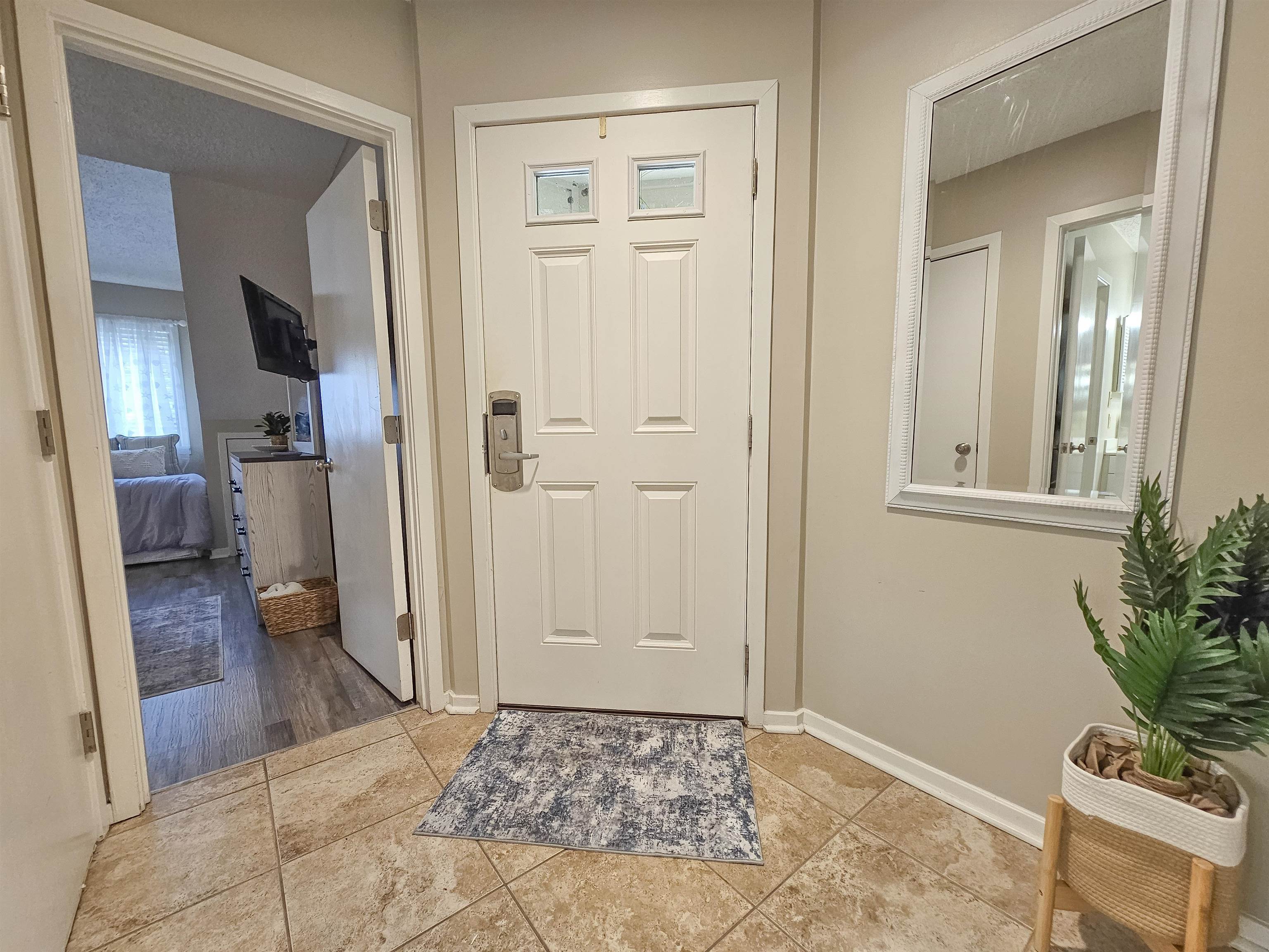 204 Baslow Ct. Property Photo 27