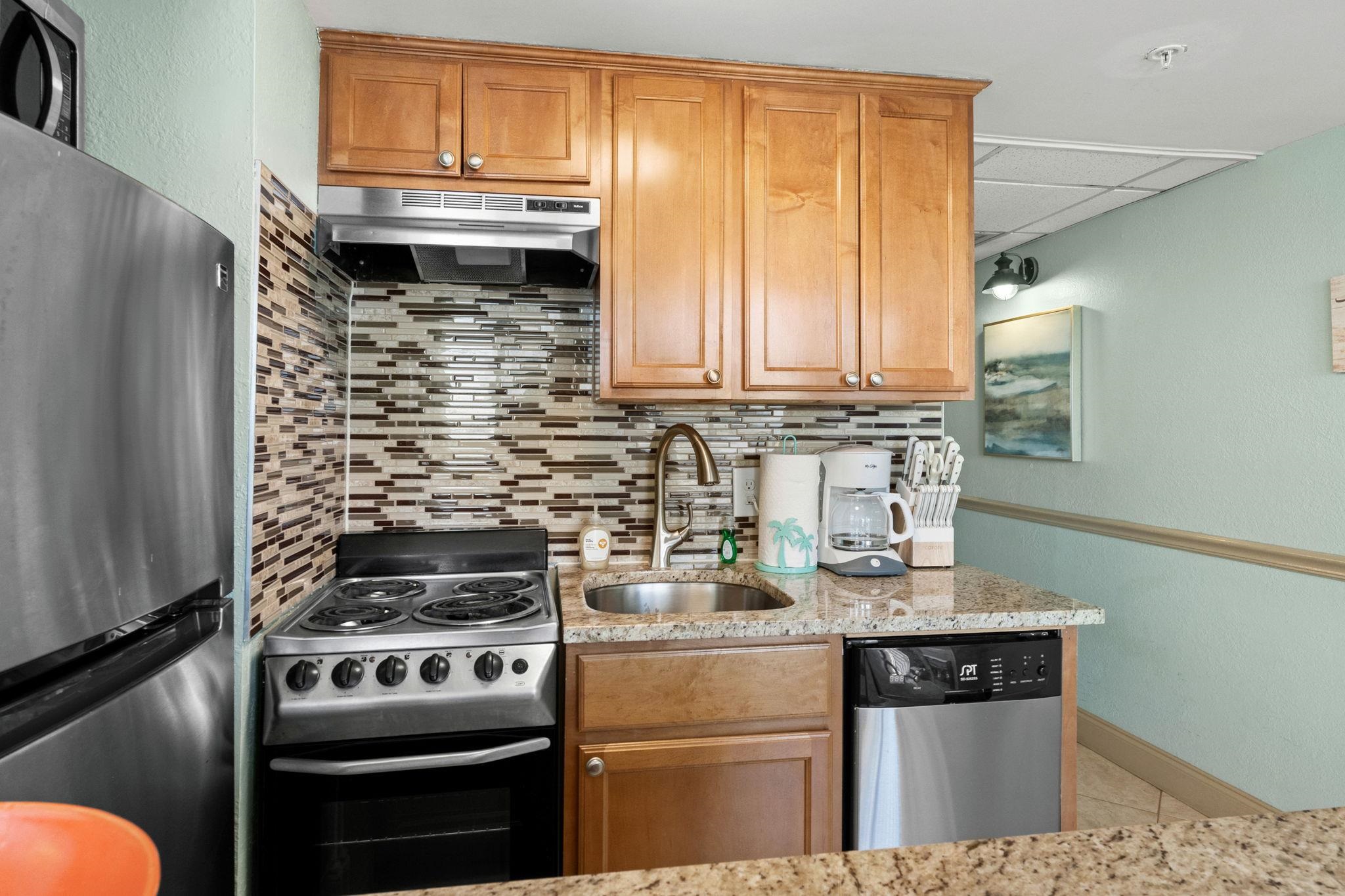 2310 N Ocean Blvd. Property Photo 16