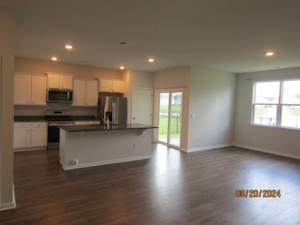 2155 Ainsley Dr. Property Photo 9