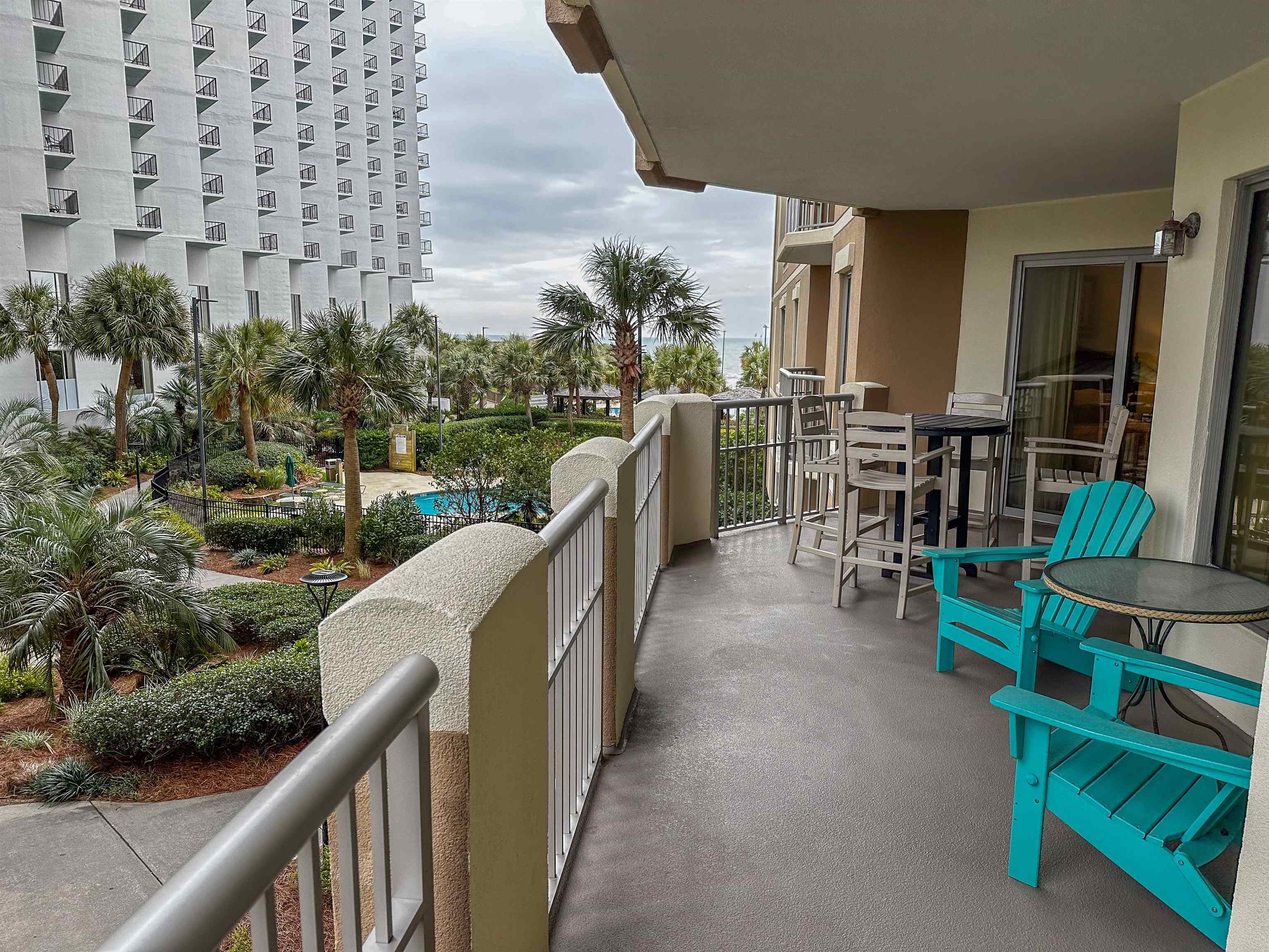 9994 Beach Club Dr. Property Photo 2