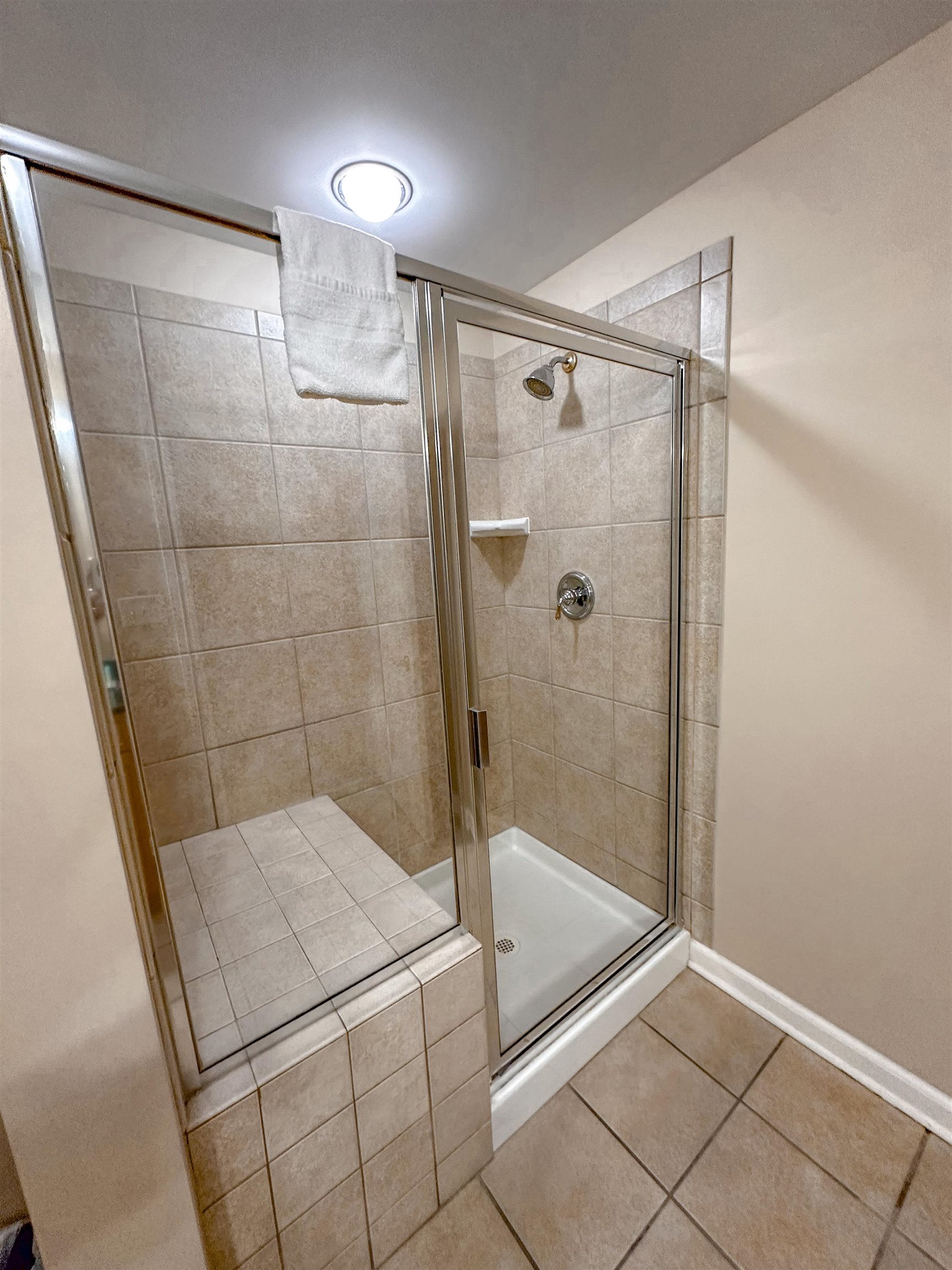 9994 Beach Club Dr. Property Photo 30