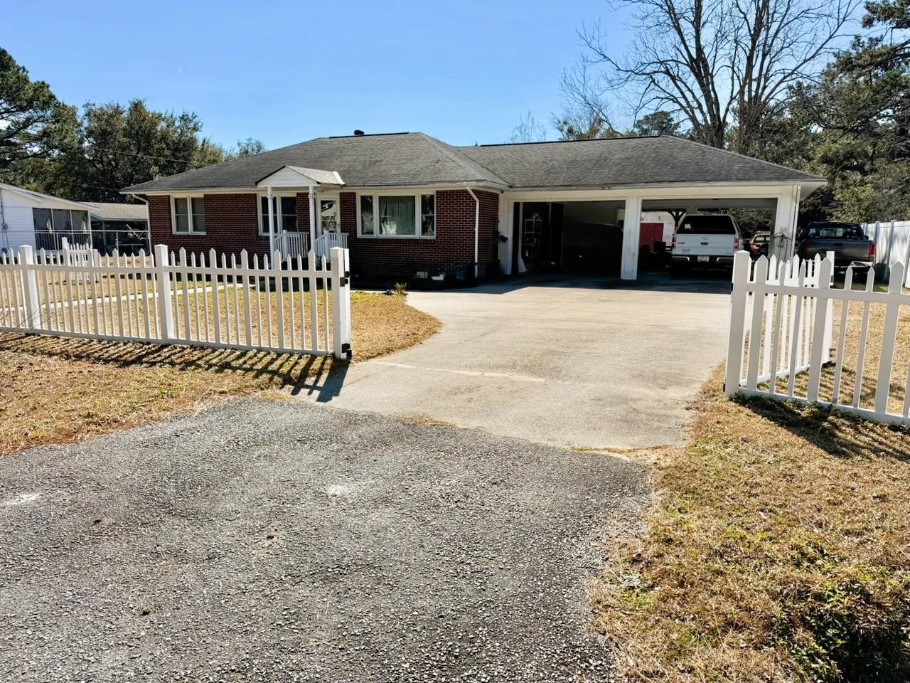 811 Cedar St. Property Photo 18