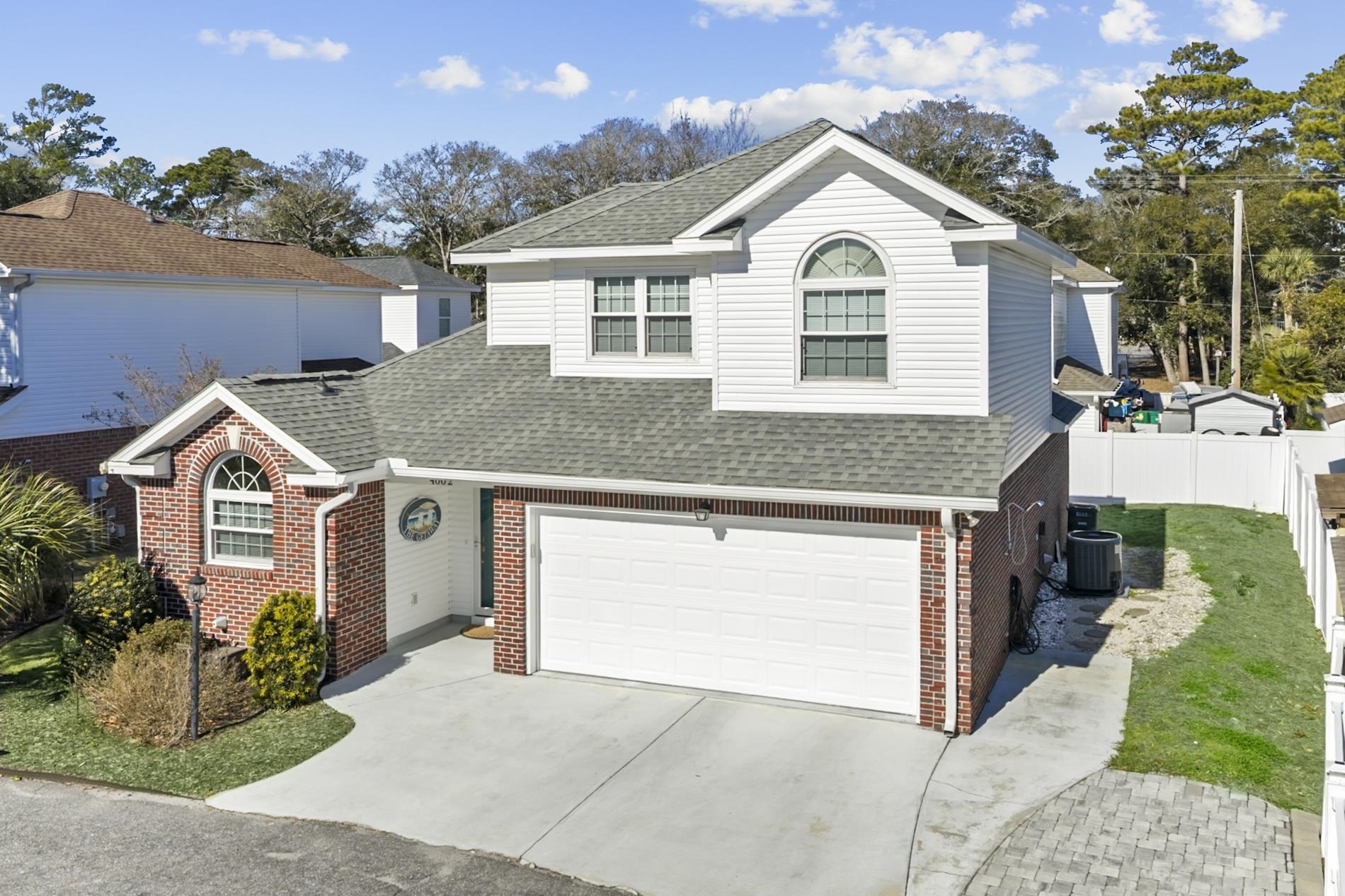 4002 Acorn Way Property Photo 2
