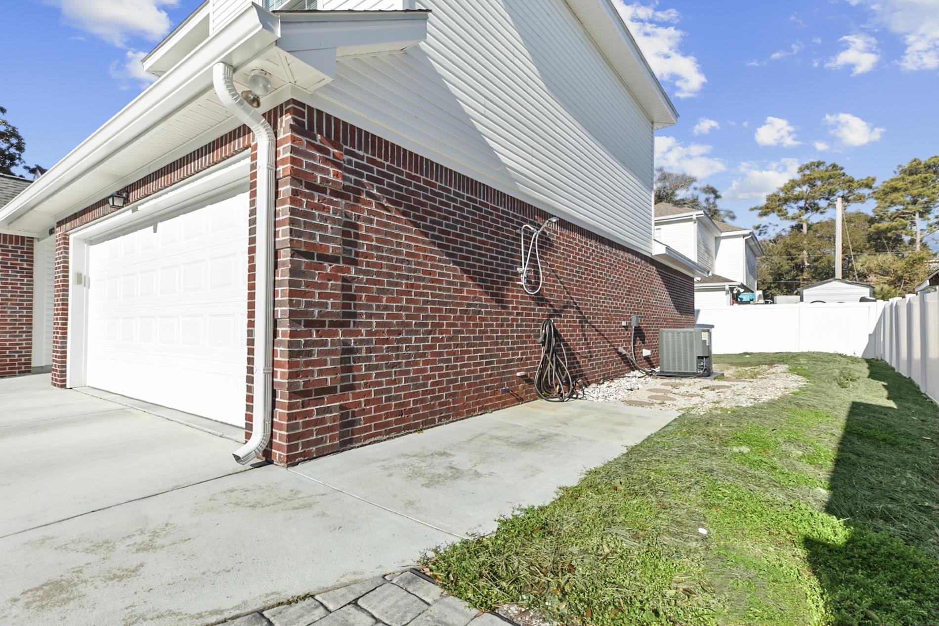 4002 Acorn Way Property Photo 14