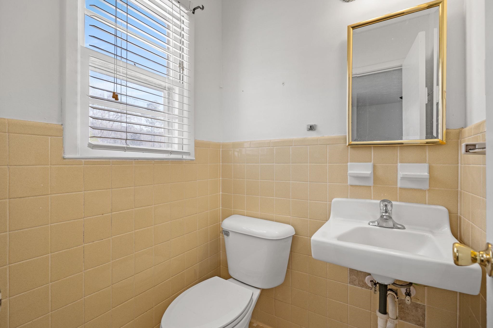 1115 Scott Dr. Property Photo 25